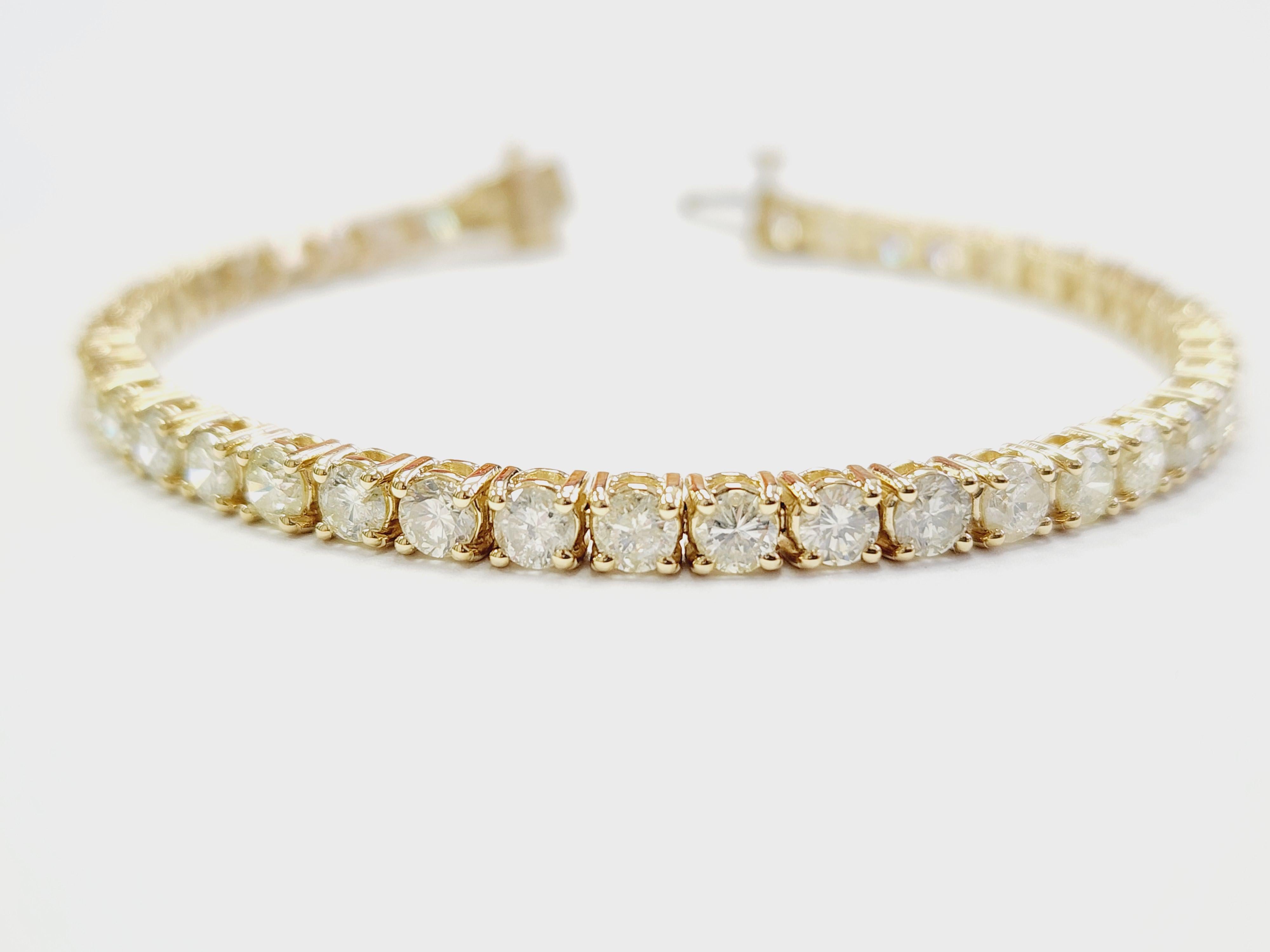 Brilliant Cut 7.80 Carat Natural Diamond Tennis Bracelet 14 Karat Yellow Gold