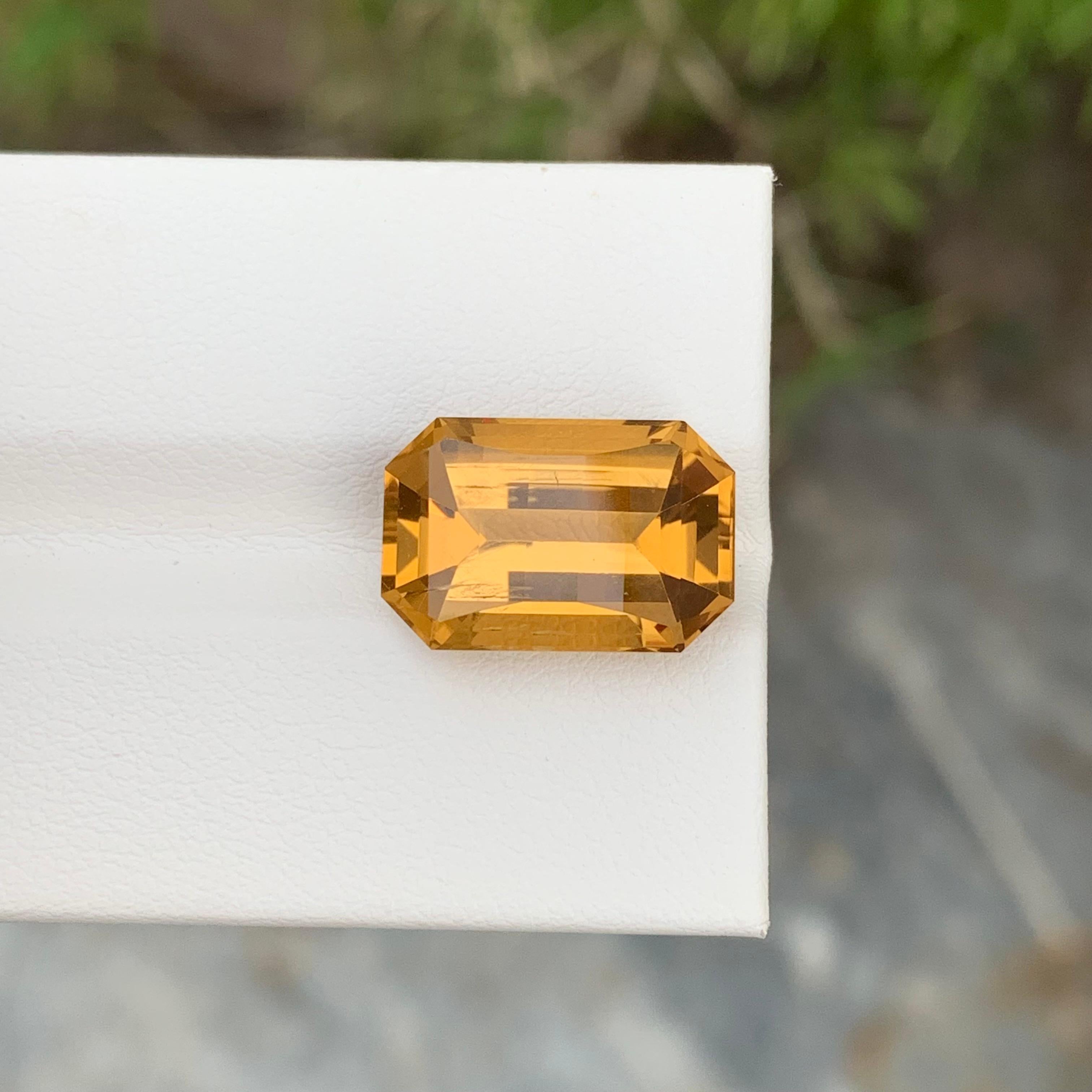 Loose Citrine
Weight: 7.80 Carats
Dimension: 15 x 9.9 x 7.9 Mm
Origin: Brazil
Cut: Pixelated 
Colour: Yellow
Treatment: Non
Certficate: On Demand
Shape: Emerald


Citrine, a radiant and versatile gemstone, enchants with its warm, golden hues and