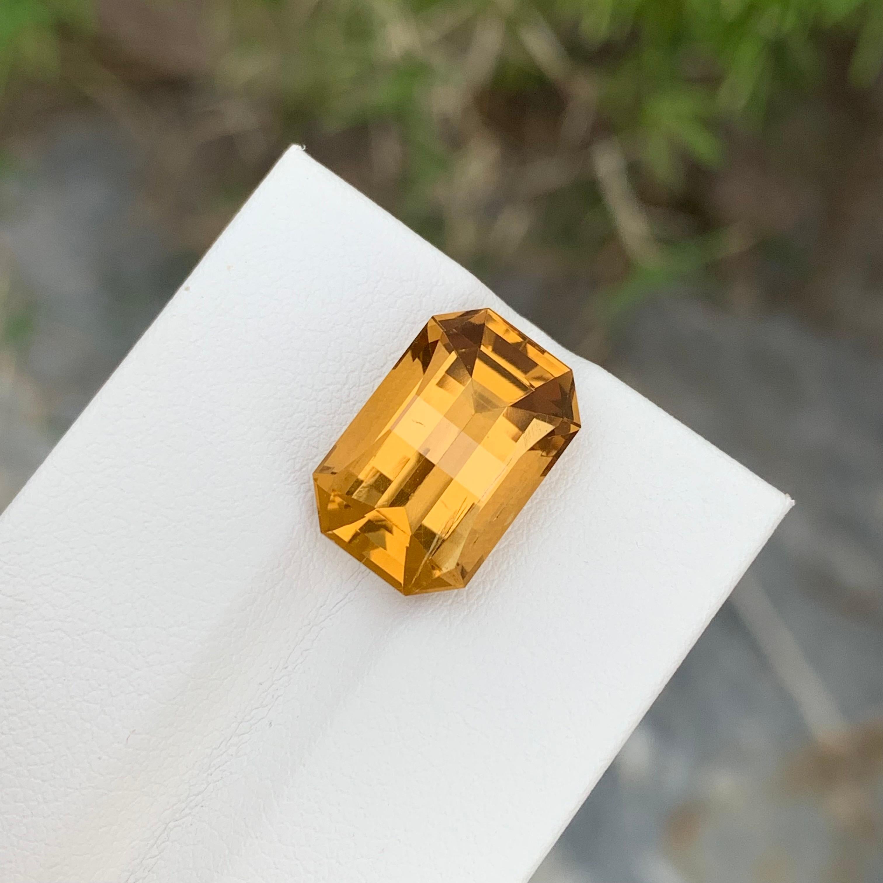 Arts and Crafts 7.80 Carat Natural Loose Citrine Pixel Cut Gem For Necklace Jewellery  For Sale