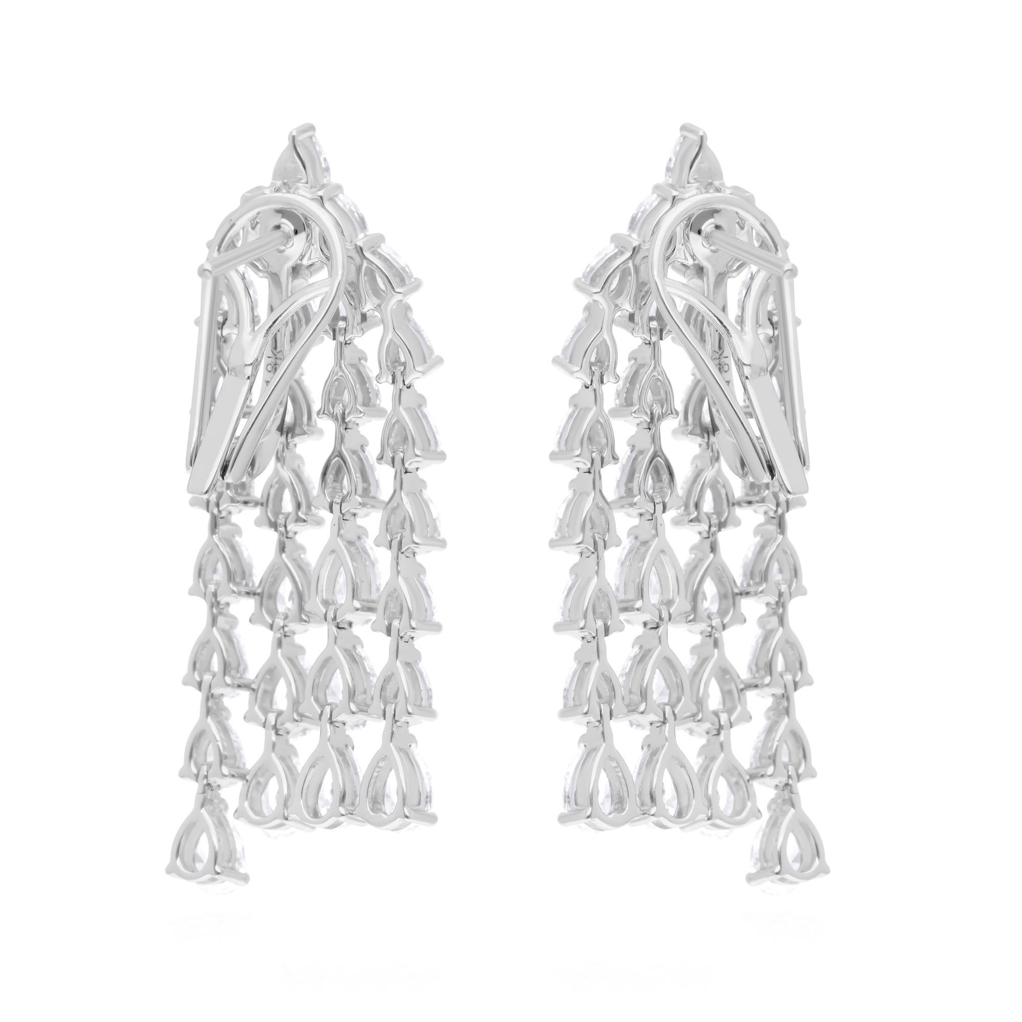 Diese exquisiten Ohrringe sind aus 18-karätigem Gold gegossen und mit 7,80 Karat funkelnden Diamanten besetzt.

FOLLOW SPECTRUM JEWELS Storefront, um die neueste Collection'S und exklusive Stücke zu sehen. Spectrum Jewels ist stolz darauf, ein Top