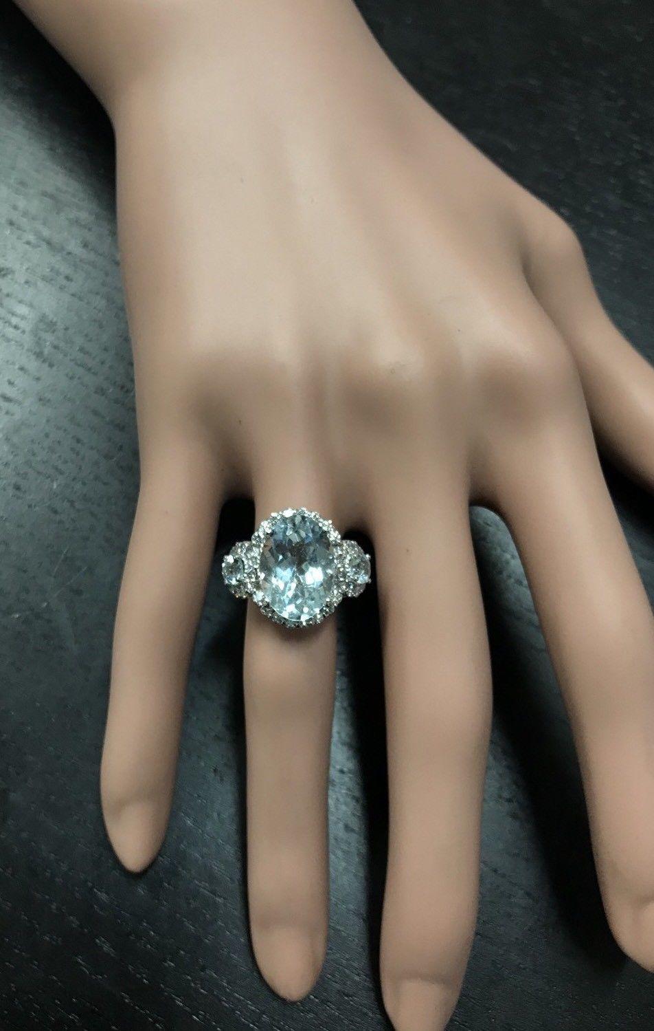 Exquisito anillo de oro blanco macizo de 14 quilates con aguamarina natural y diamantes de 7,80 quilates en venta 2