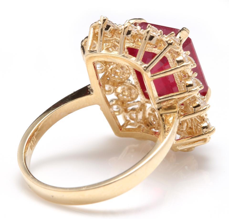 7.80 Carat Impressive Red Ruby and Natural Diamond 14 Karat Yellow Gold Ring In New Condition For Sale In Los Angeles, CA