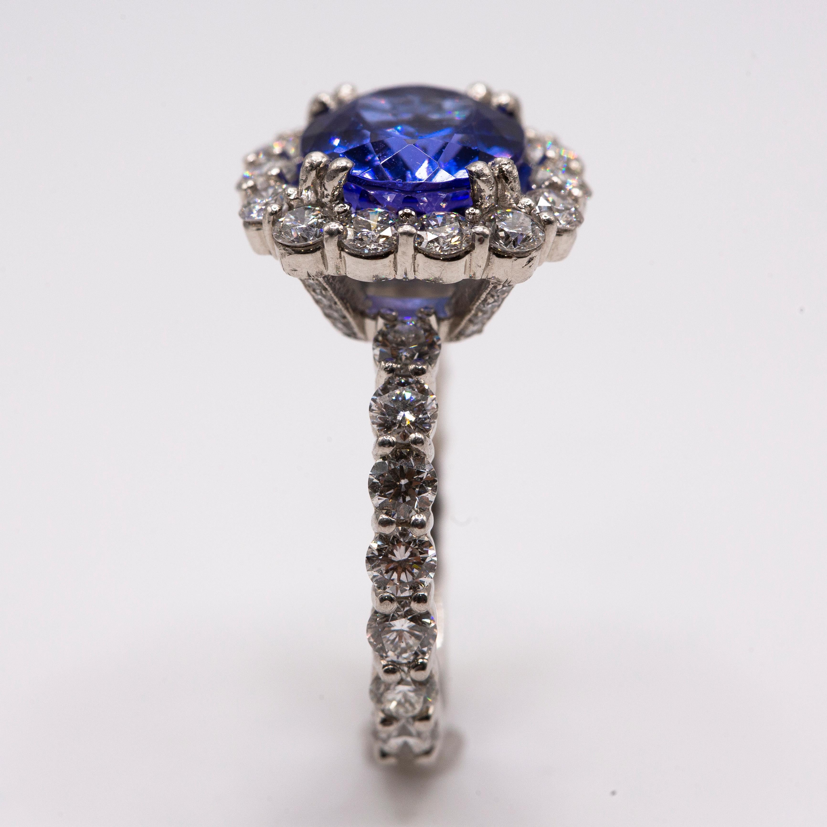 7.80 carats total Ceylon oval sapphire and diamond 950 Platinum Diamond Ring For Sale 3