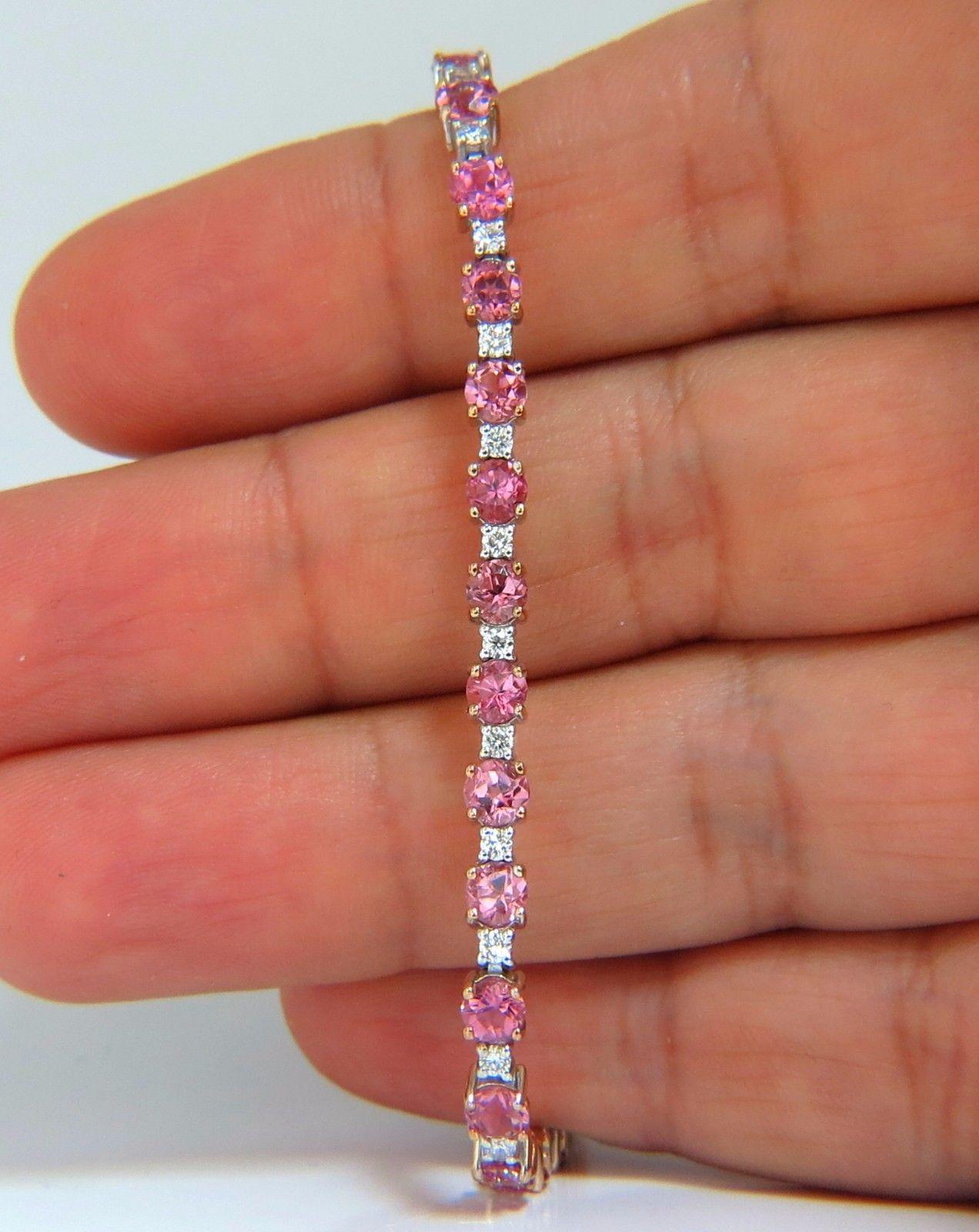 7.80ct natural Vivid Pink Sapphire diamond bracelet 14kt g/vs tennis class In New Condition In New York, NY