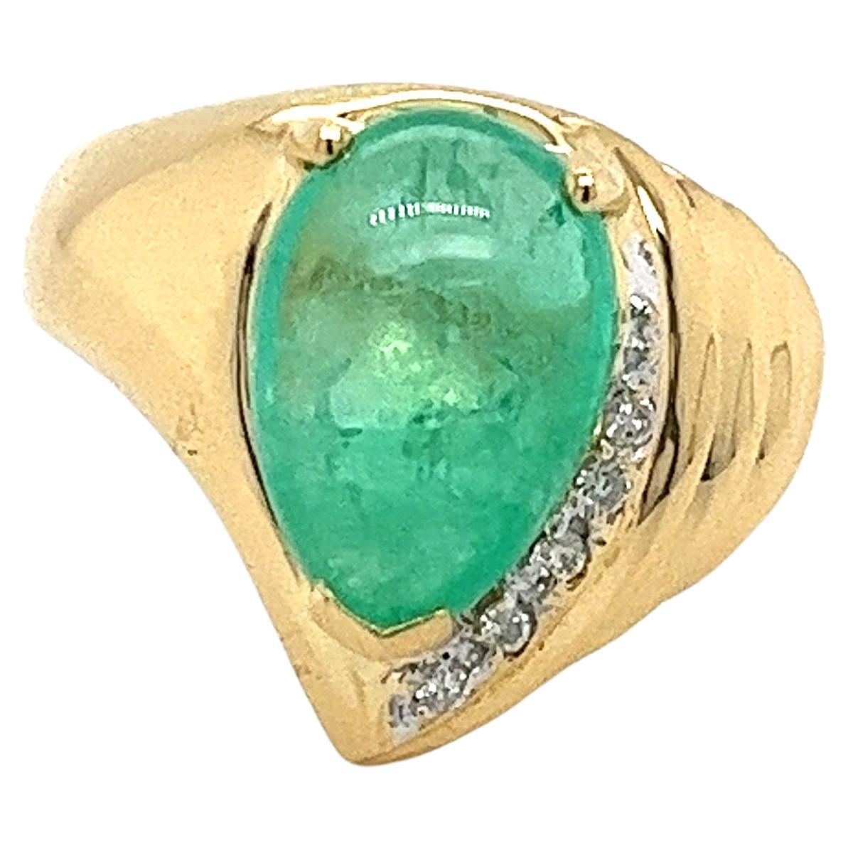 7.81 Carat Pear Shaped Cabochon Emerald Ring with Round Diamonds in 18K Gold For Sale