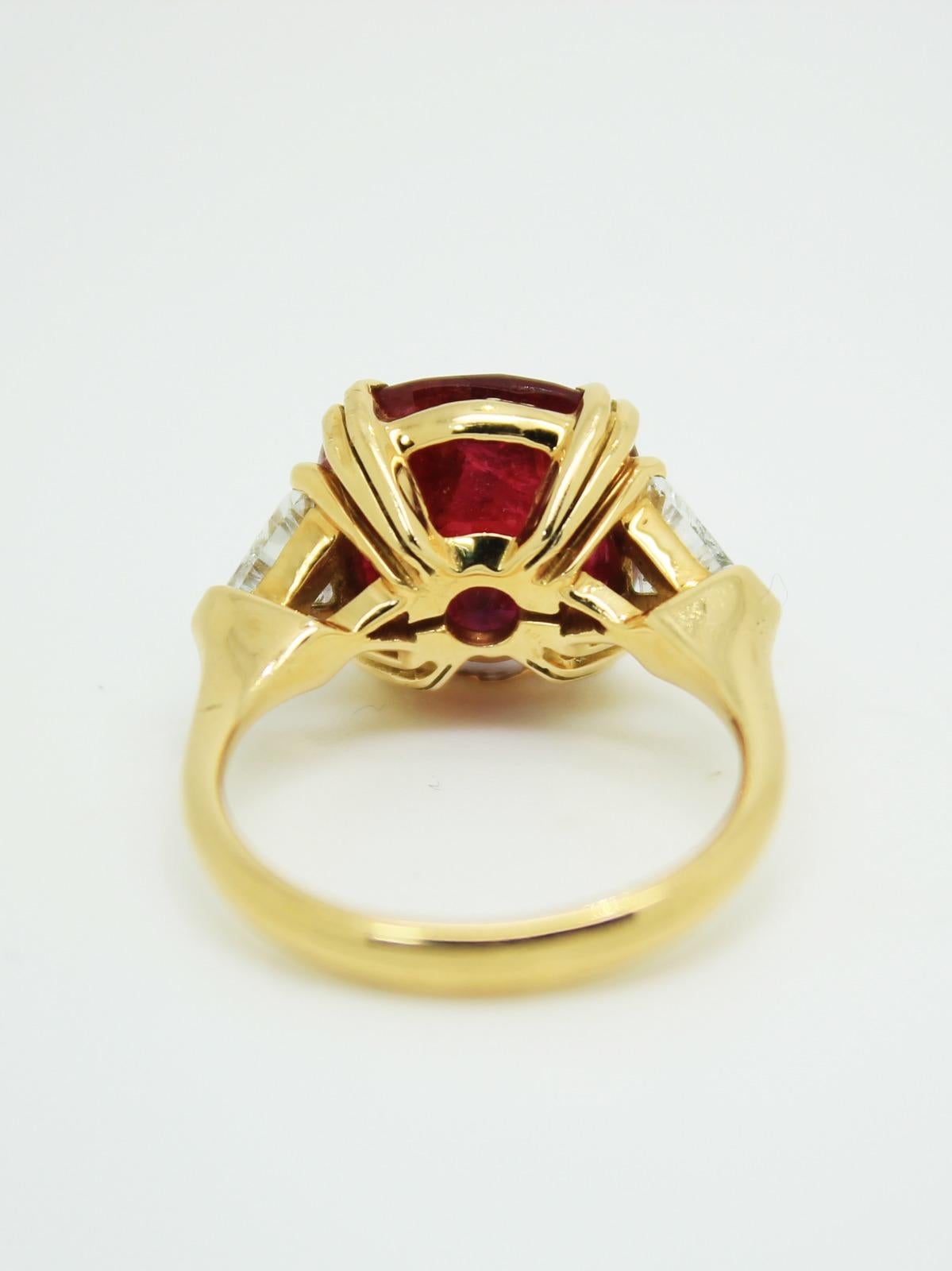 7.83 Carat Intense Red Certified Natural No Heat Ruby Cushion Diamond Ring In New Condition In London, GB