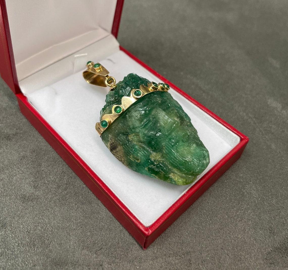 emerald crystal necklace