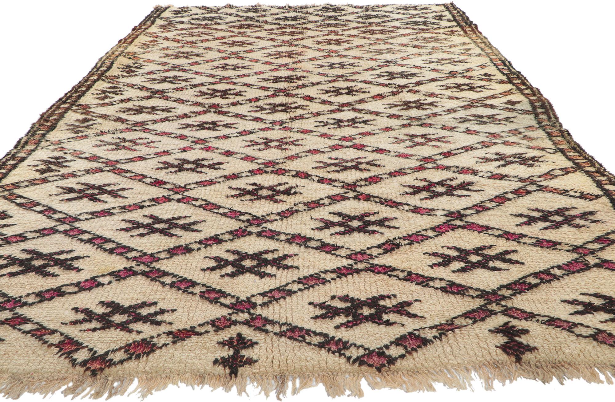 78366 Vintage Moroccan Beni Ourain Rug In Good Condition For Sale In Dallas, TX
