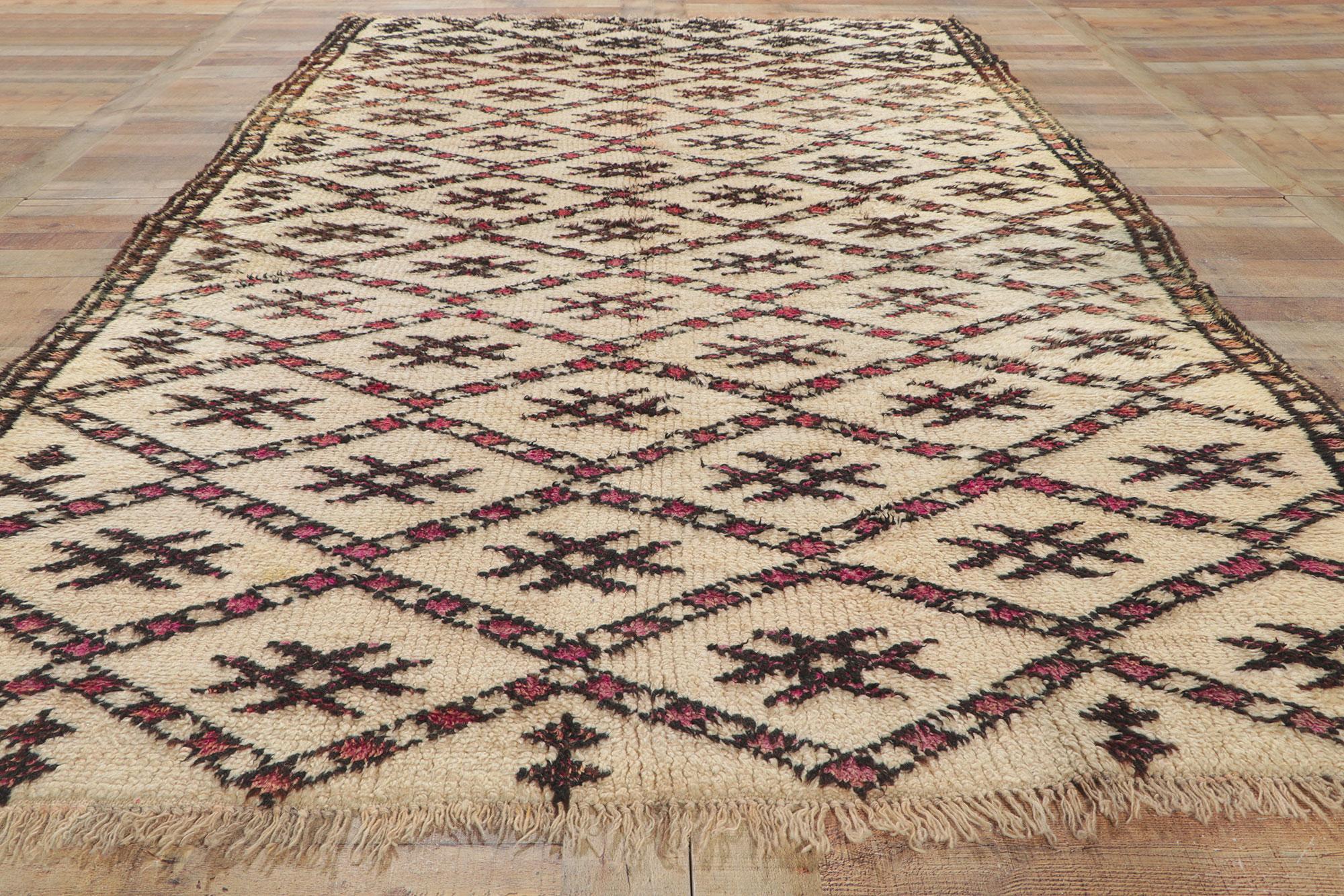 Laine Tapis marocain Beni Ourain vintage 78366, 06''00 x 10''01 en vente