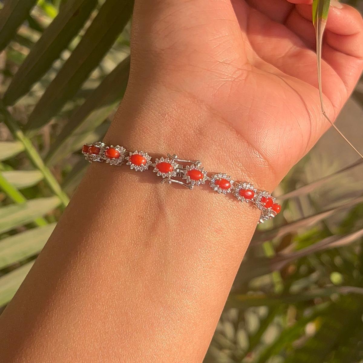 7.84 Carat Natural Italian Coral & CZ 925 Silver Tennis Bracelet Gift for Her For Sale 1