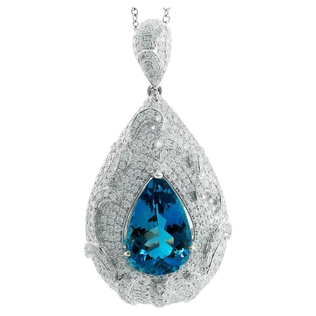 7.84 cts Natural Aquamarine 
3.68 cts Diamonds 18K White Gold Pendant