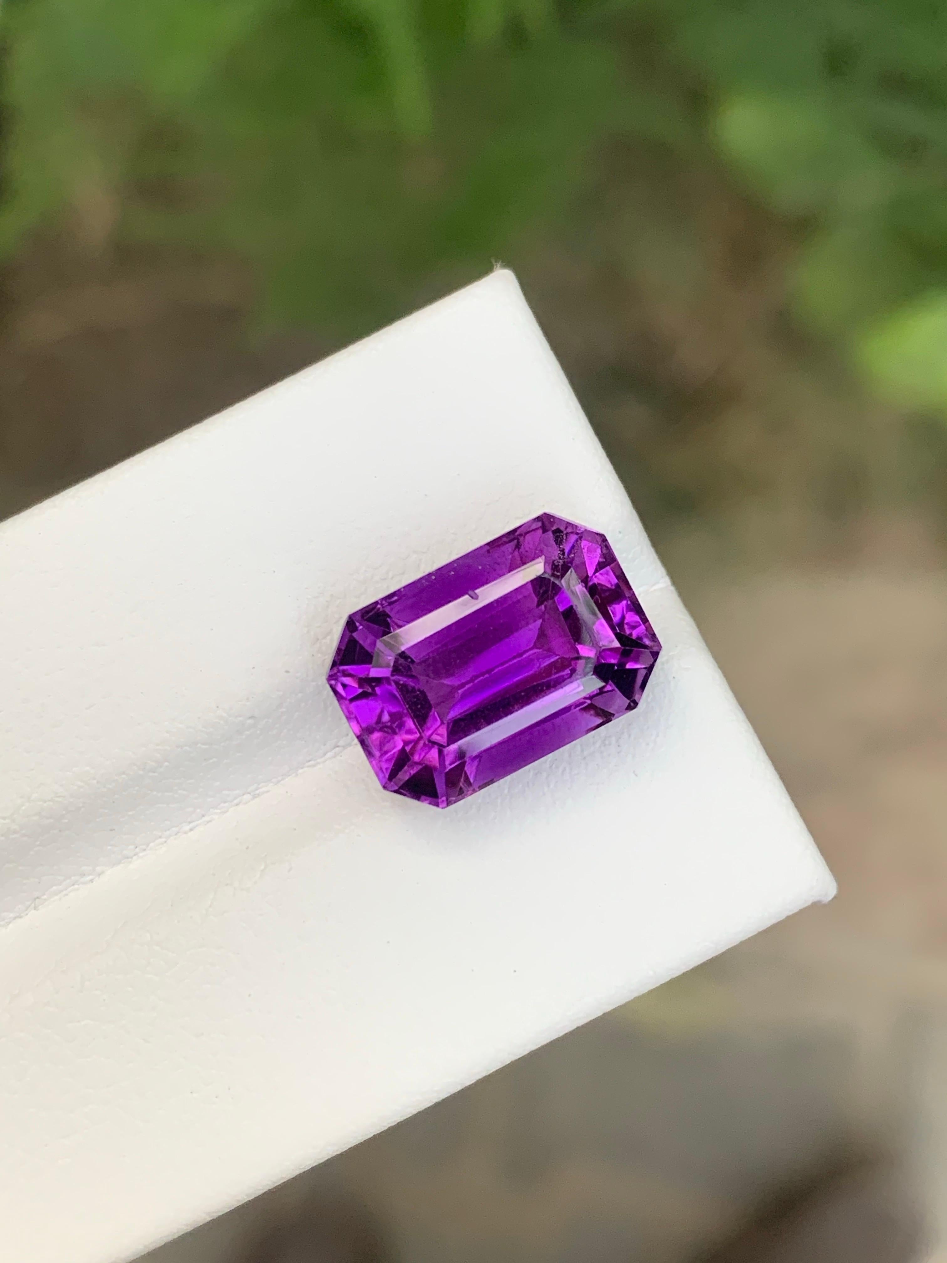 Ametista naturale sfusa da 7,85 carati a forma di ottagono dal Brasile in vendita 4