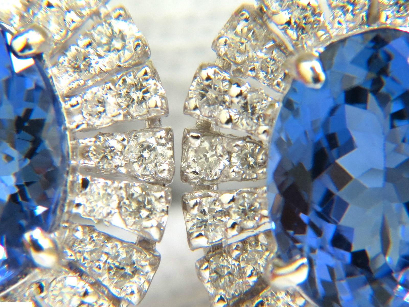 Oval Cut 7.85 Carat Natural Tanzanite Diamonds Cluster Clip Earrings 14 Karat