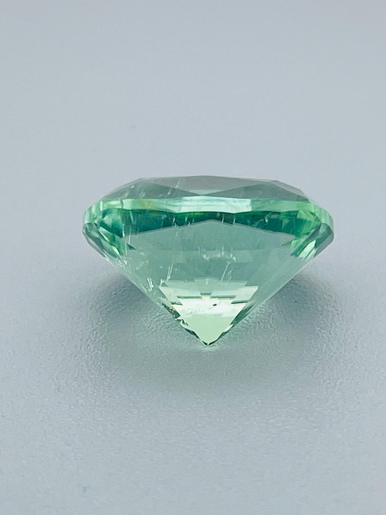 Tourmaline verte naturelle de 7,85 carats Afghanistan Precision Cut eye clean clarté en vente 4
