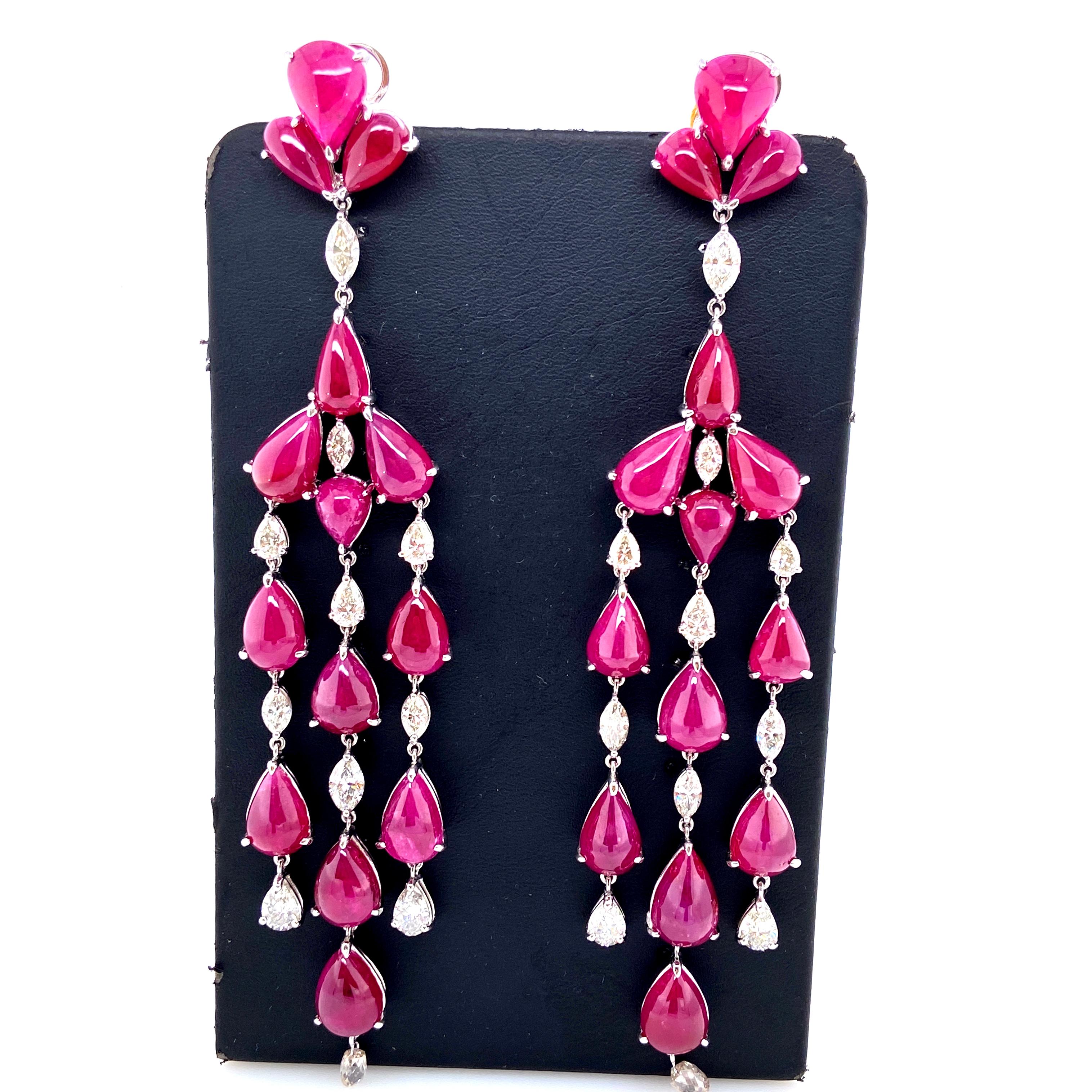 Women's or Men's 78.50 Carat Natural Ruby Cabochons and White Diamond Gold Chandelier Earrings For Sale
