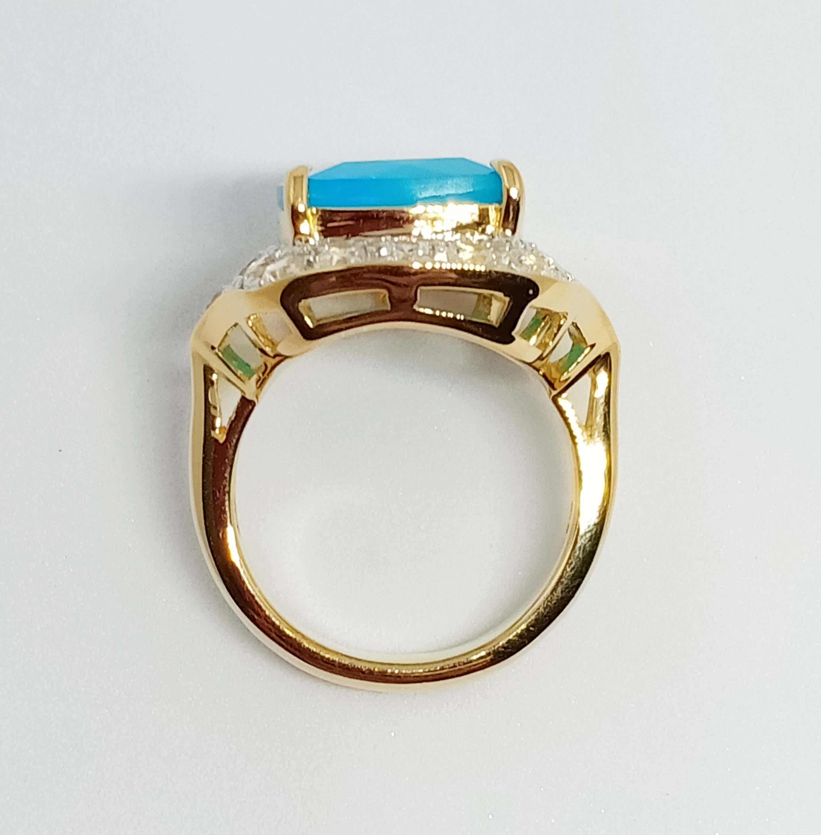 7.85cts.Blue Opal ring.Sterling Silver in 18K Gold Plated. In New Condition For Sale In Bangkok, TH