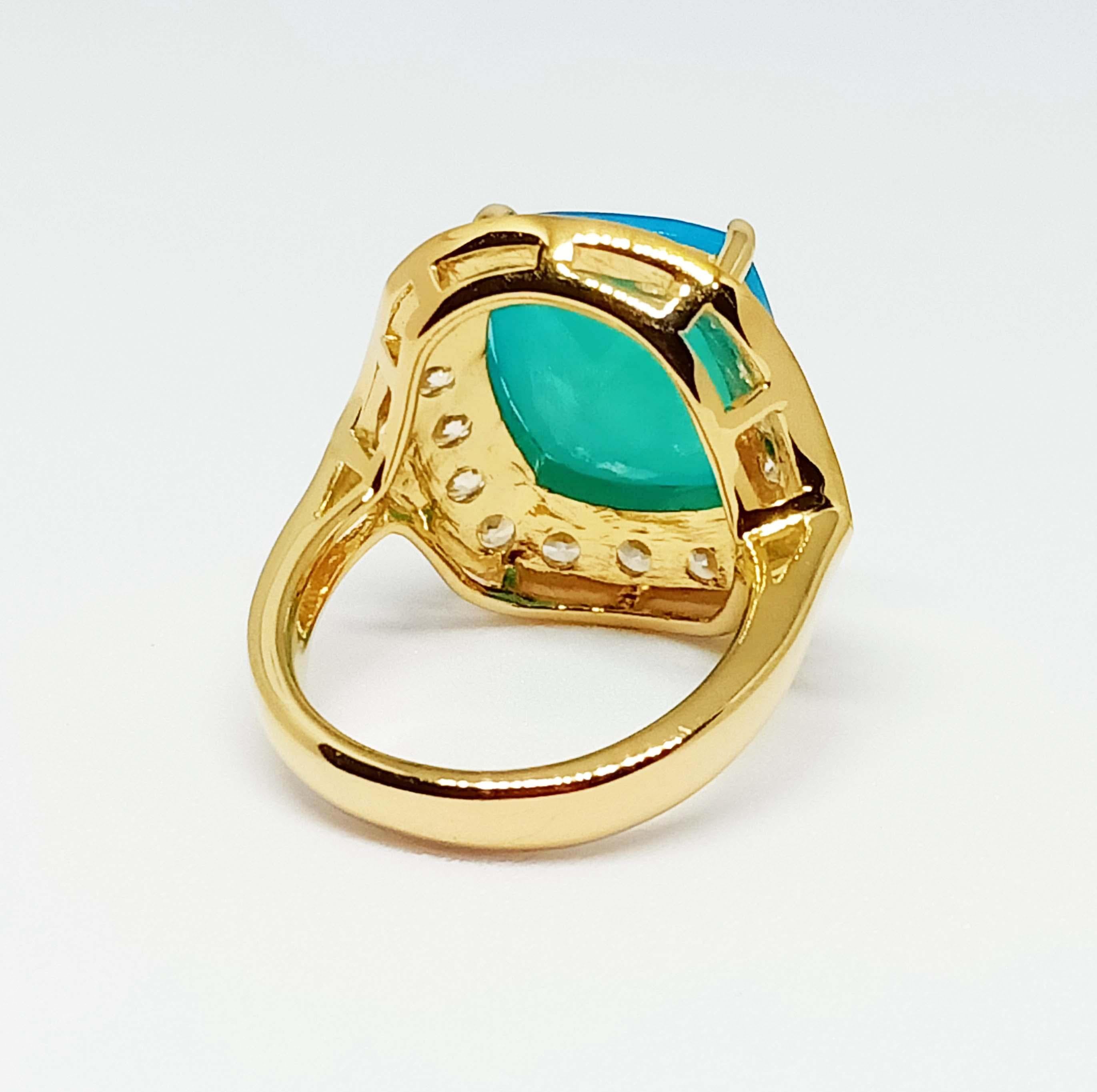 Women's 7.85cts.Blue Opal ring.Sterling Silver in 18K Gold Plated. For Sale