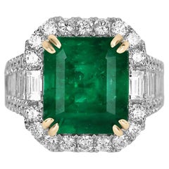 7.85tcw AAA+ Smaragd & Diamant Statement-Ring 18K