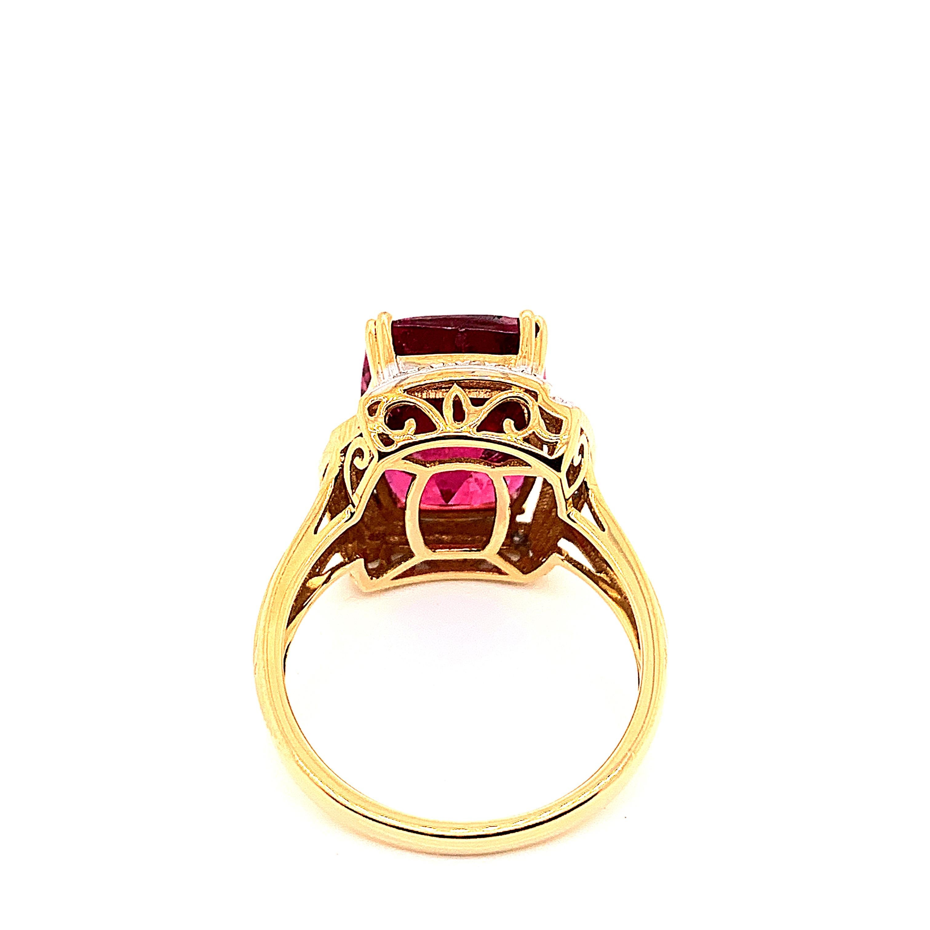 7.86 Carat Cushion Shaped Rubelite Ring in 18 Karat Yellow Gold with Diamonds In New Condition For Sale In Hong Kong, HK