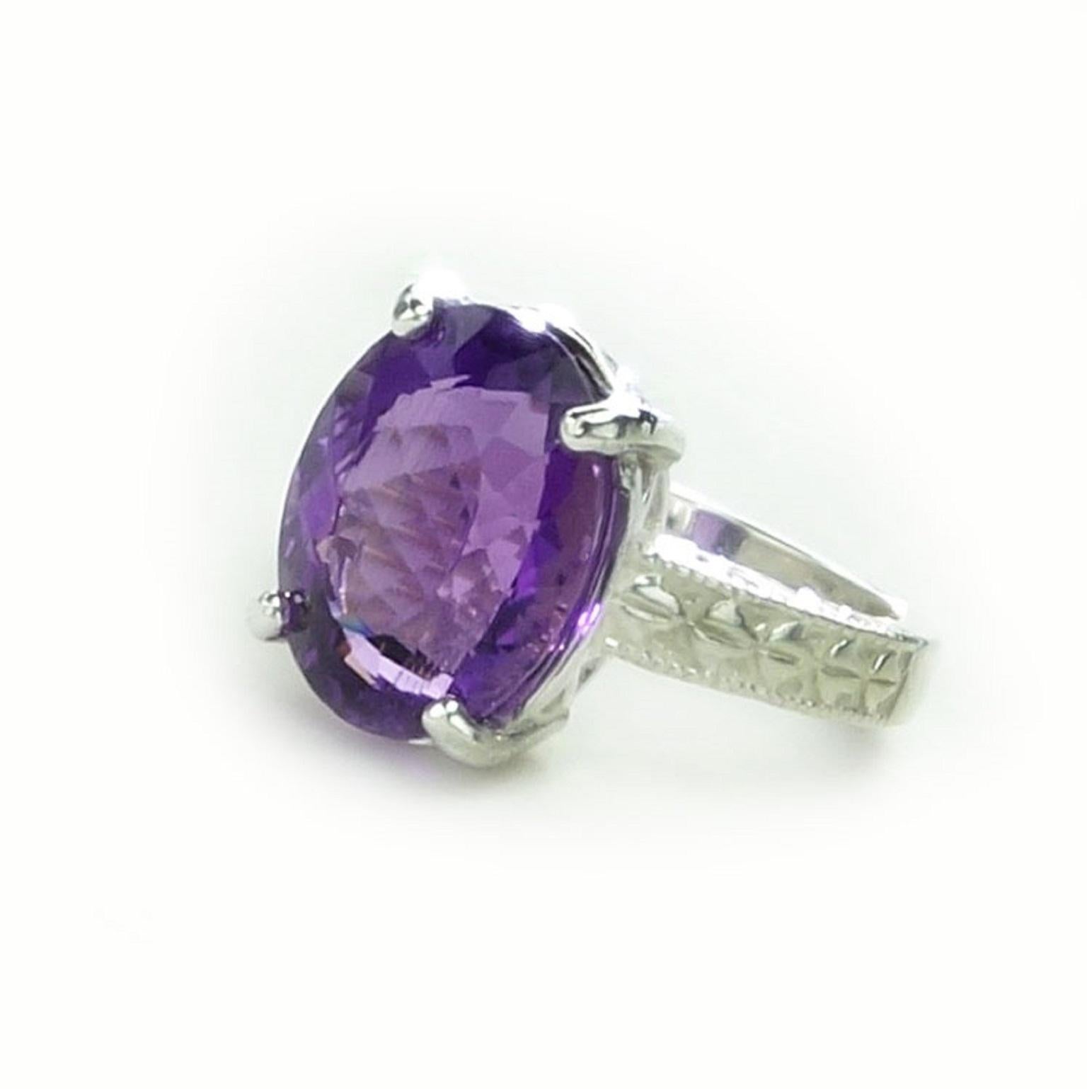 AJD 7.86 Carat Oval Amethyst in Sterling Silver Ring February Birthstone In New Condition In Raleigh, NC