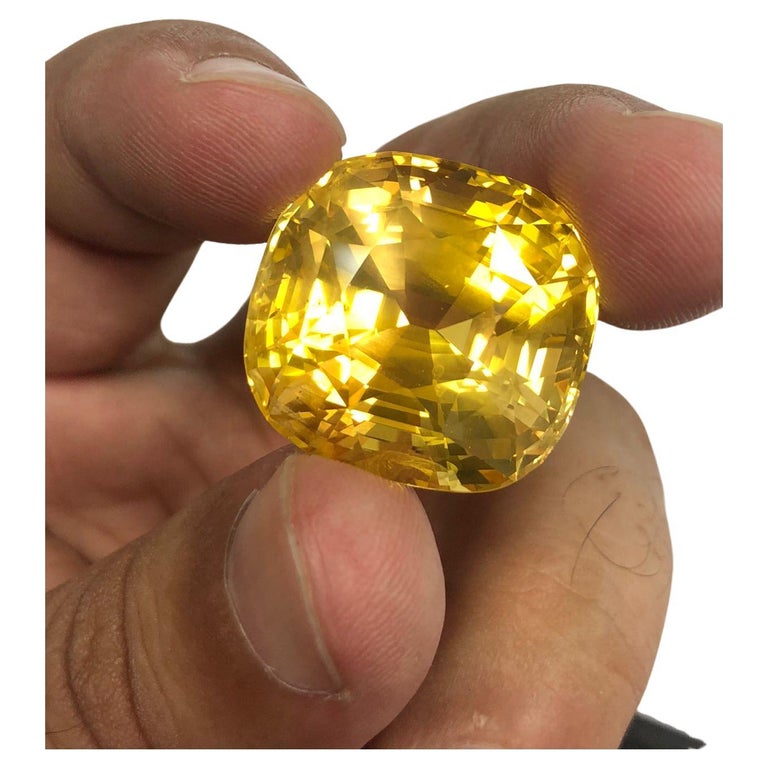 Saphir Jaune Naturel Du Sri Lanka – 1,20 Carat – Certifié GGL – Taille Poire