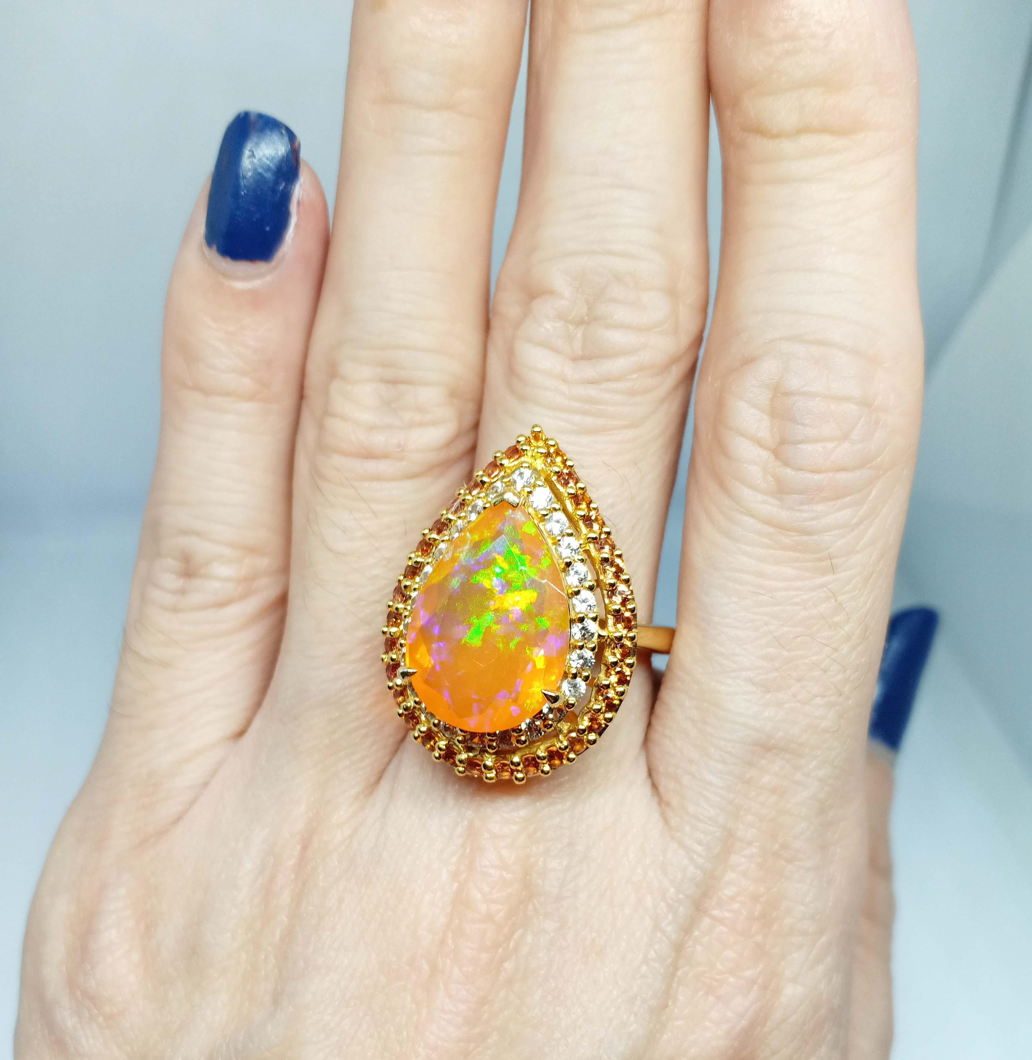 7.86cts. Orange Opal Ring. Sterling Silver 18k gold Plated. For Sale 2