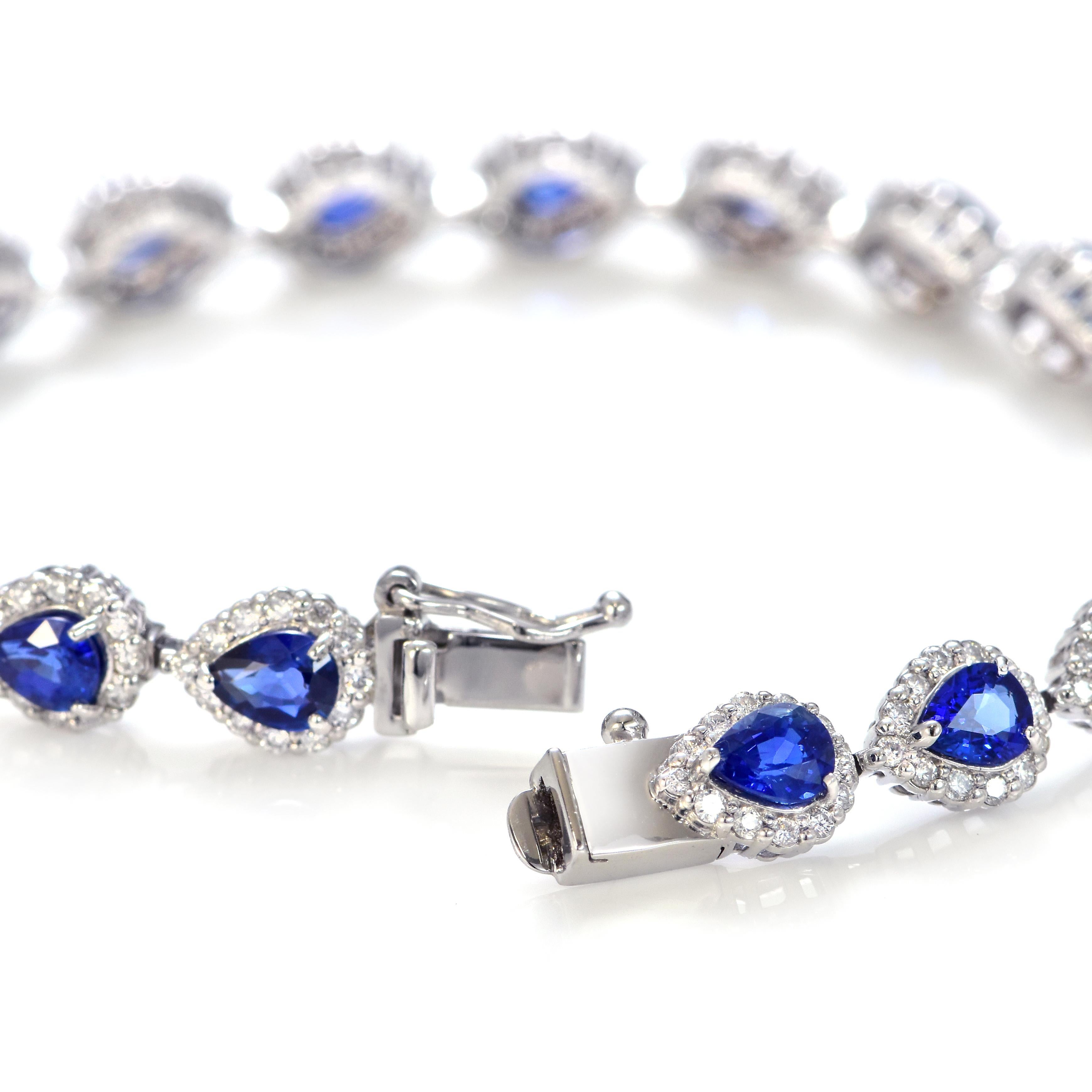 Moderne Bracelet tennis en platine avec saphir bleu royal de 7,87 carats et diamants
