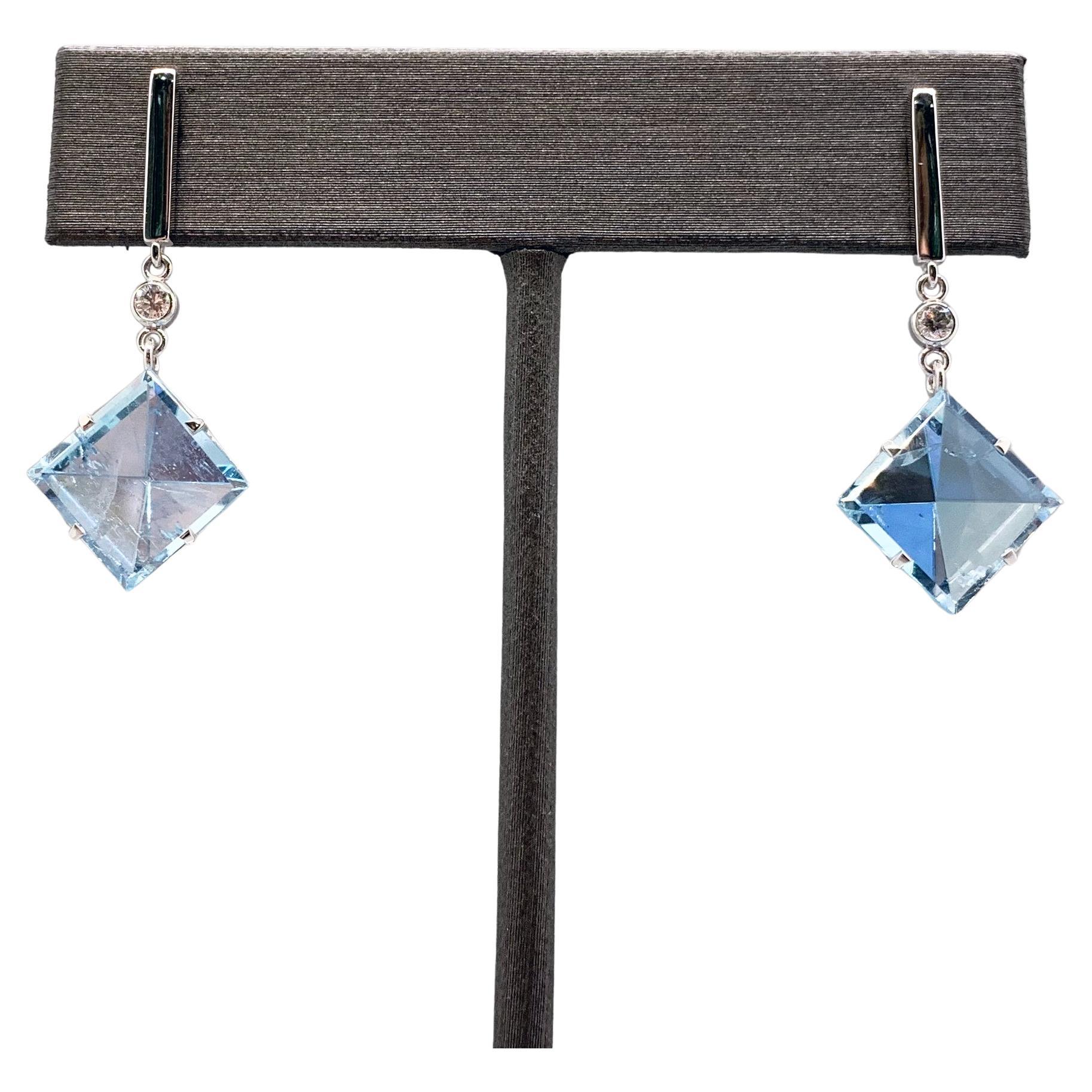 7.88 carat mirror cut aquamarine, diamond, 14k white gold earrings- Glitter&Gold For Sale