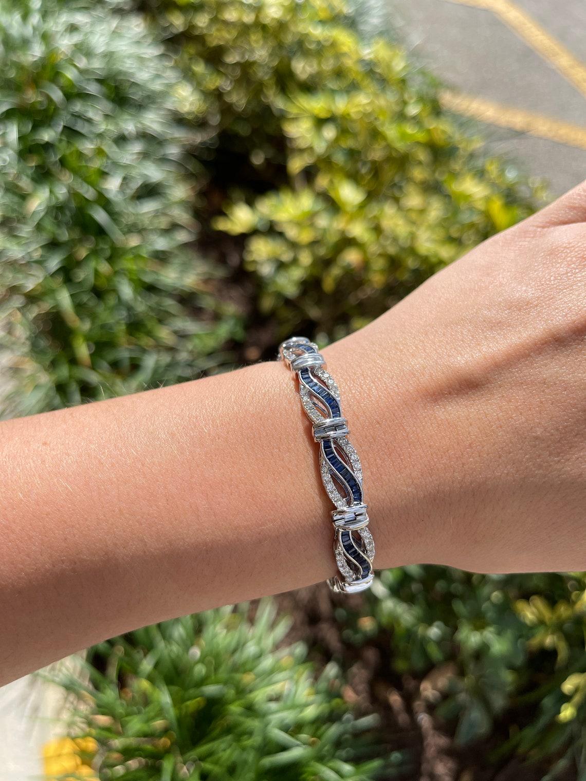 7.88tcw 14K White Gold Sapphire & Diamond Bracelet Luxury High Quality Sapphire In New Condition For Sale In Jupiter, FL