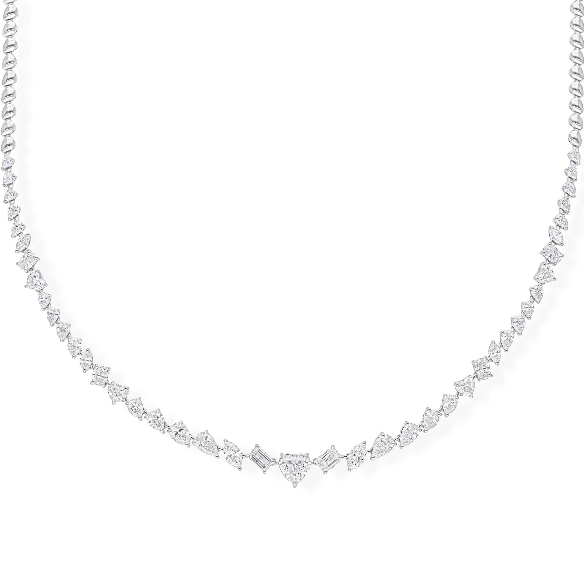 Collana a catena con diamanti naturali da 7,89 carati in oro bianco 14k Tutte le tariffe pagate In condizioni Nuovo in vendita a Diera, Dubai