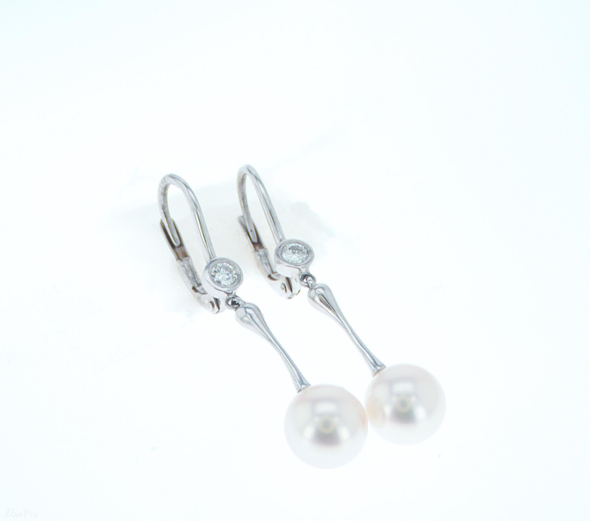 Pearl Dangle Earrings with Diamond Accenting For Sale 1