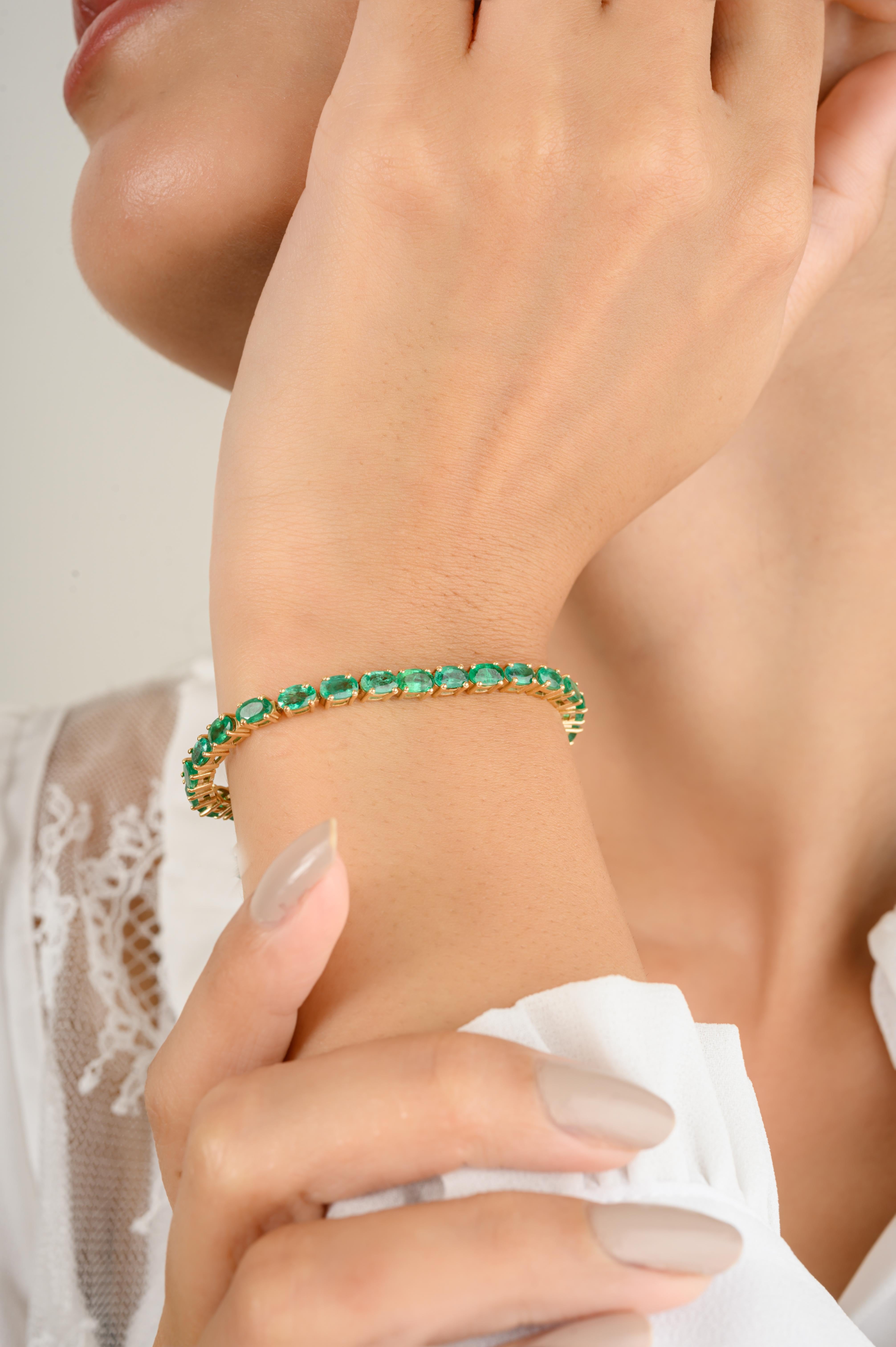 This 7.9 Carat Oval Emerald Diamond Tennis Bracelet in 18K gold showcases endlessly sparkling natural emerald, weighing 7.9 carats and diamonds of 0.04 carats. It measures 7.5 inches long in length. 
Emerald enhances intellectual capacity of the