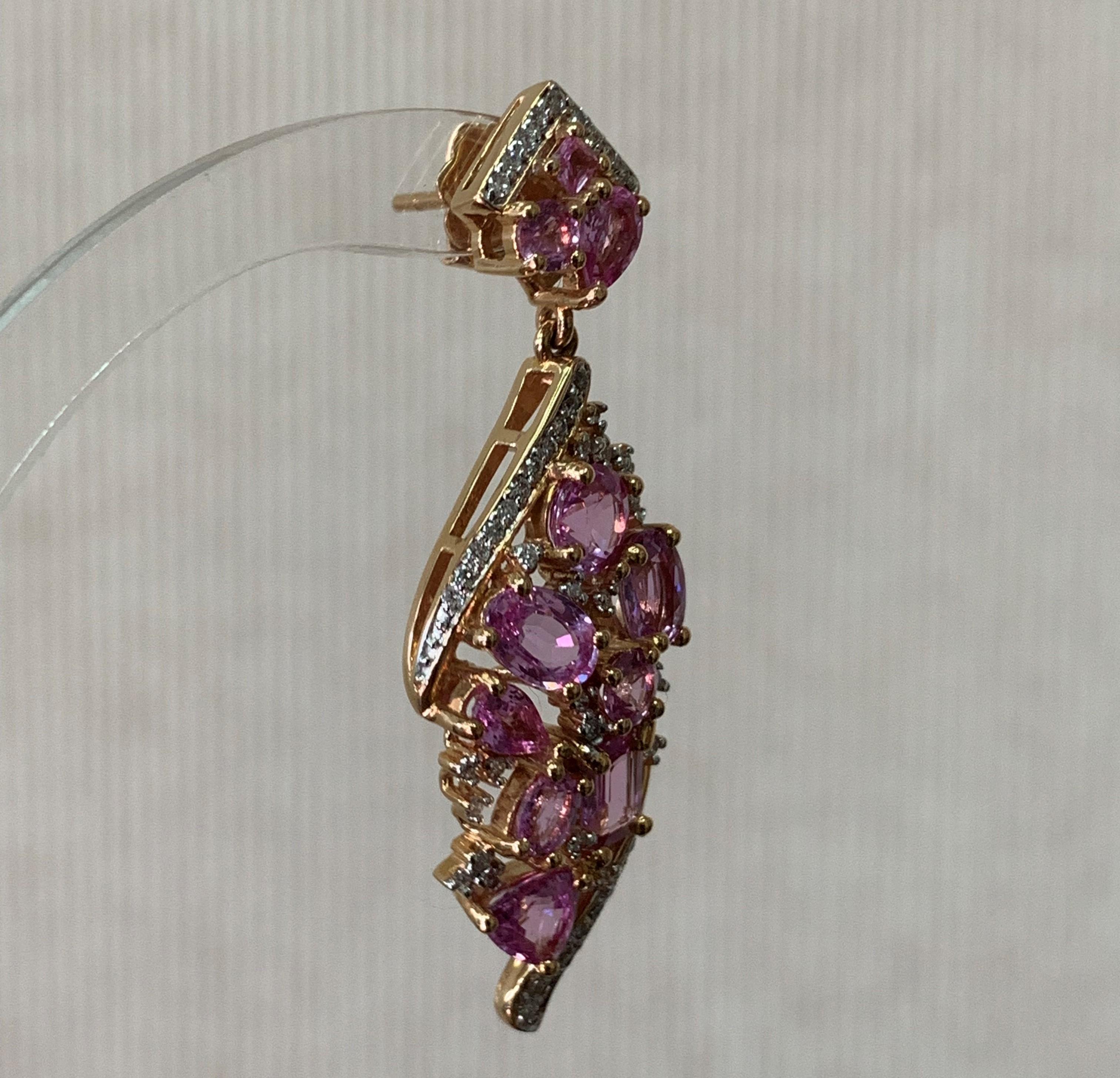 Contemporary 7.9 Carat Pink Sapphire & Diamond Earring in 18 Karat Rose Gold  For Sale