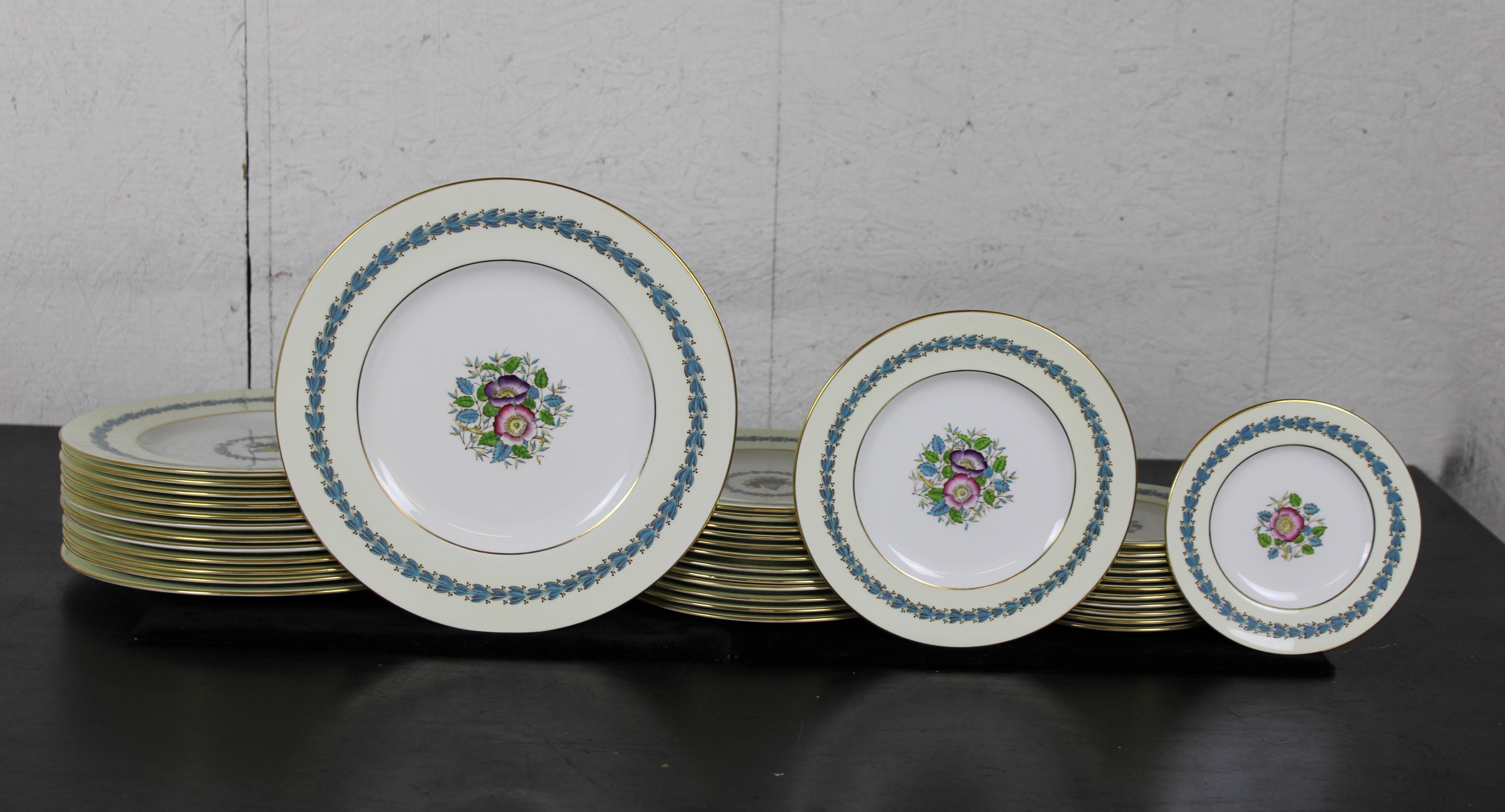 79 Pc Vintage Westland Wedgwood Bone China Dinnerware Set Service 12 Appledore   2