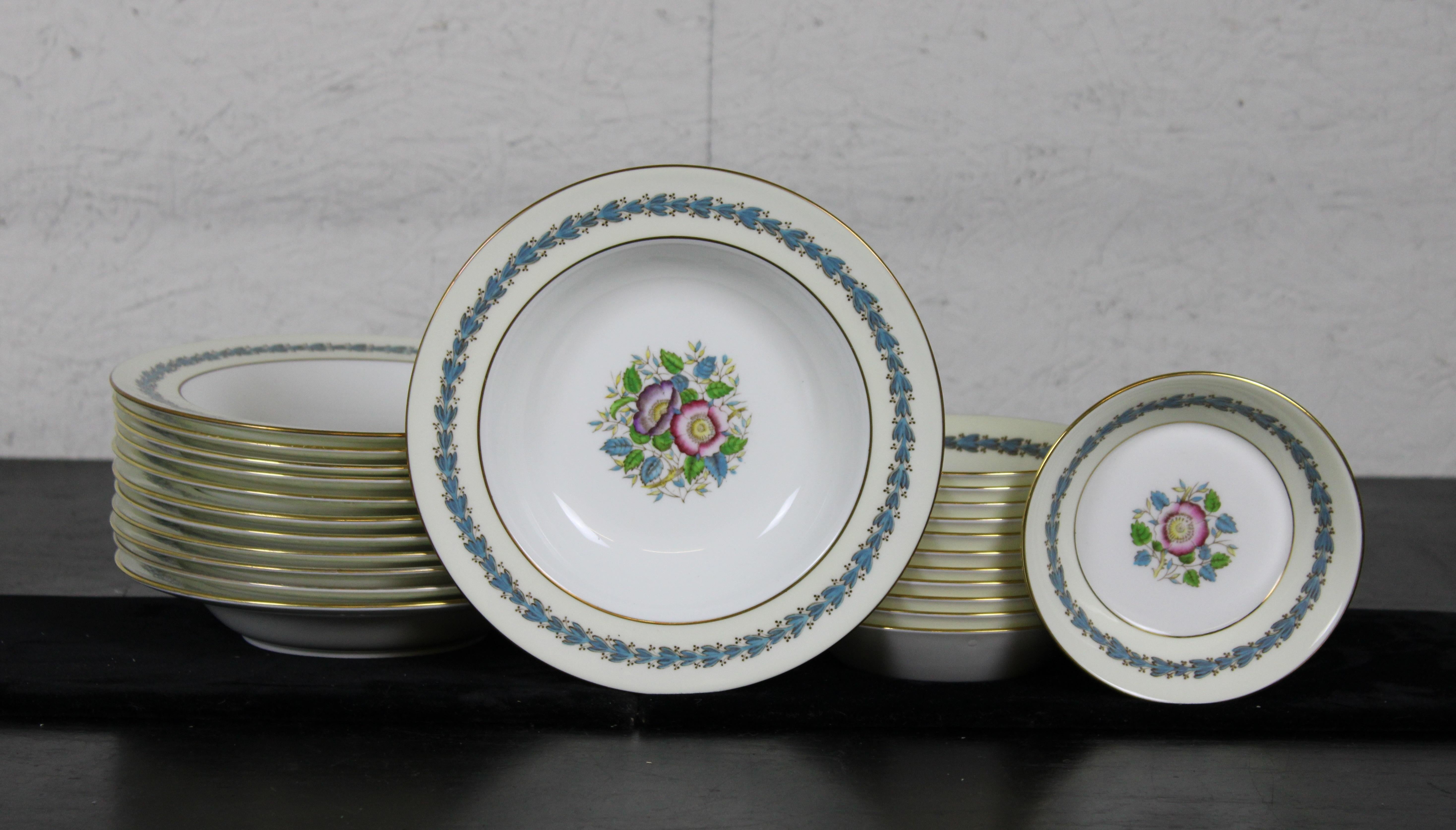 79 Pc Vintage Westland Wedgwood Bone China Dinnerware Set Service 12 Appledore 3