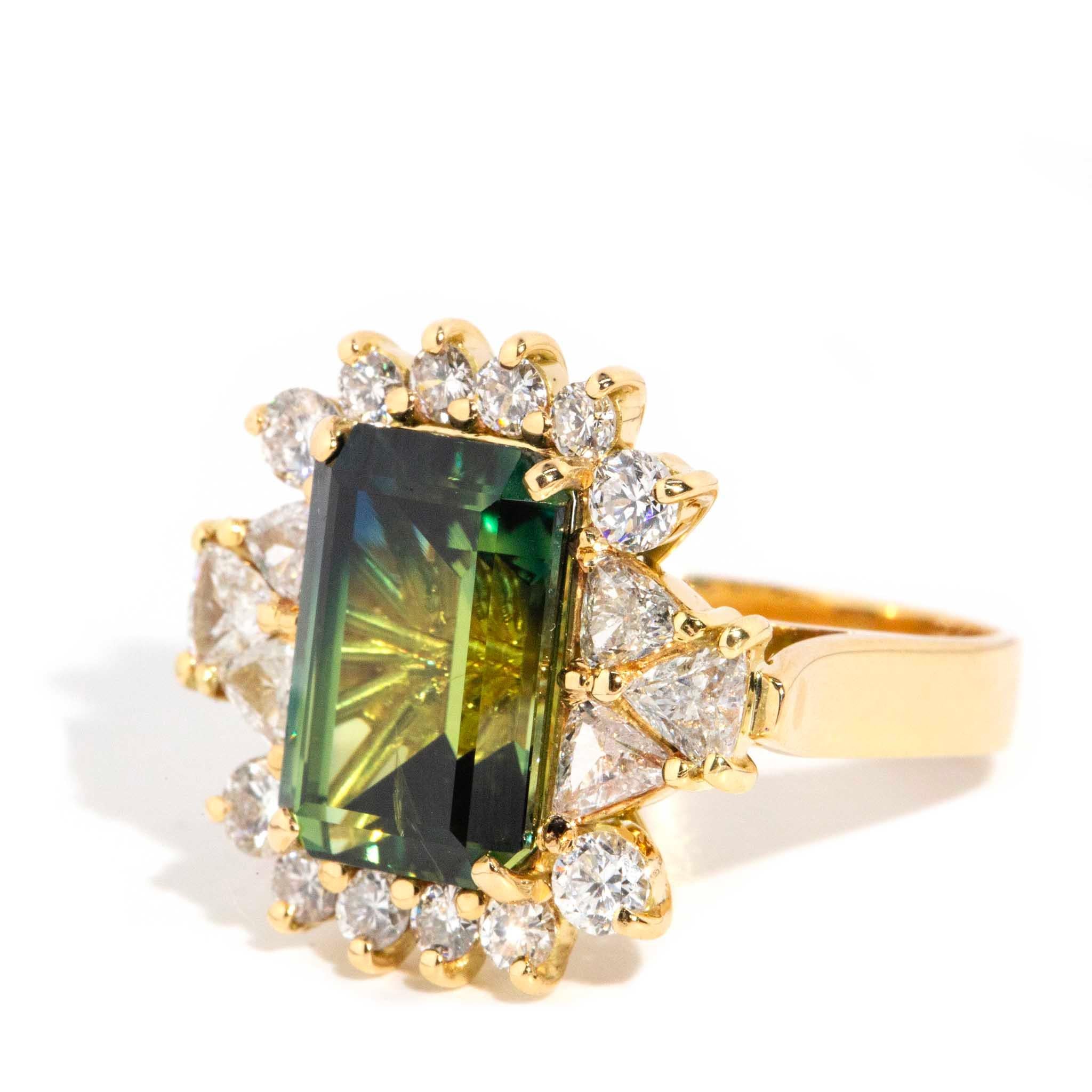 7.90 Carat Emerald Cut Parti Sapphire & Diamond Ring 18 Carat Yellow Gold For Sale 4
