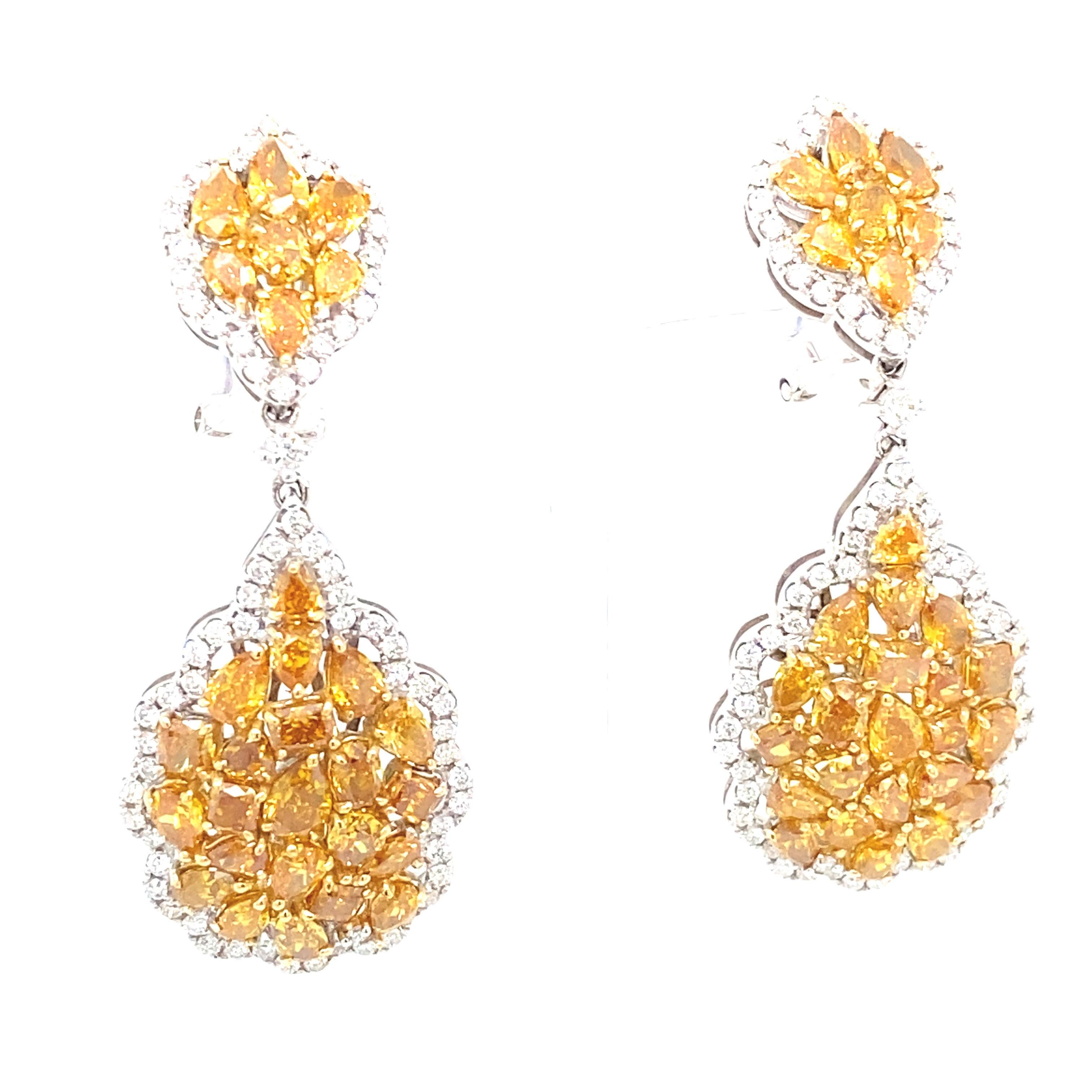 Boucles d'oreilles chandelier en or bicolore avec diamants multicolores de 7,90 carats en vente 9