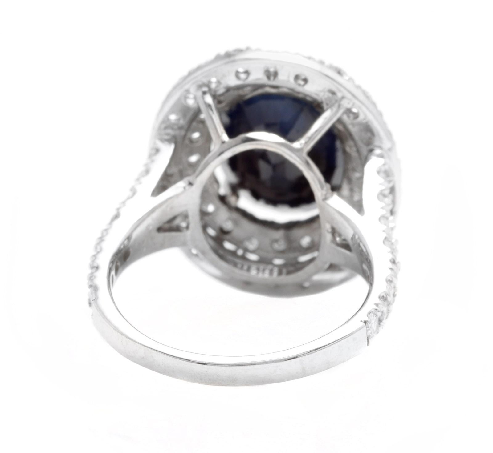 7.90 Carat Natural Blue Sapphire and Diamond 14 Karat Solid White Gold Ring In New Condition In Los Angeles, CA