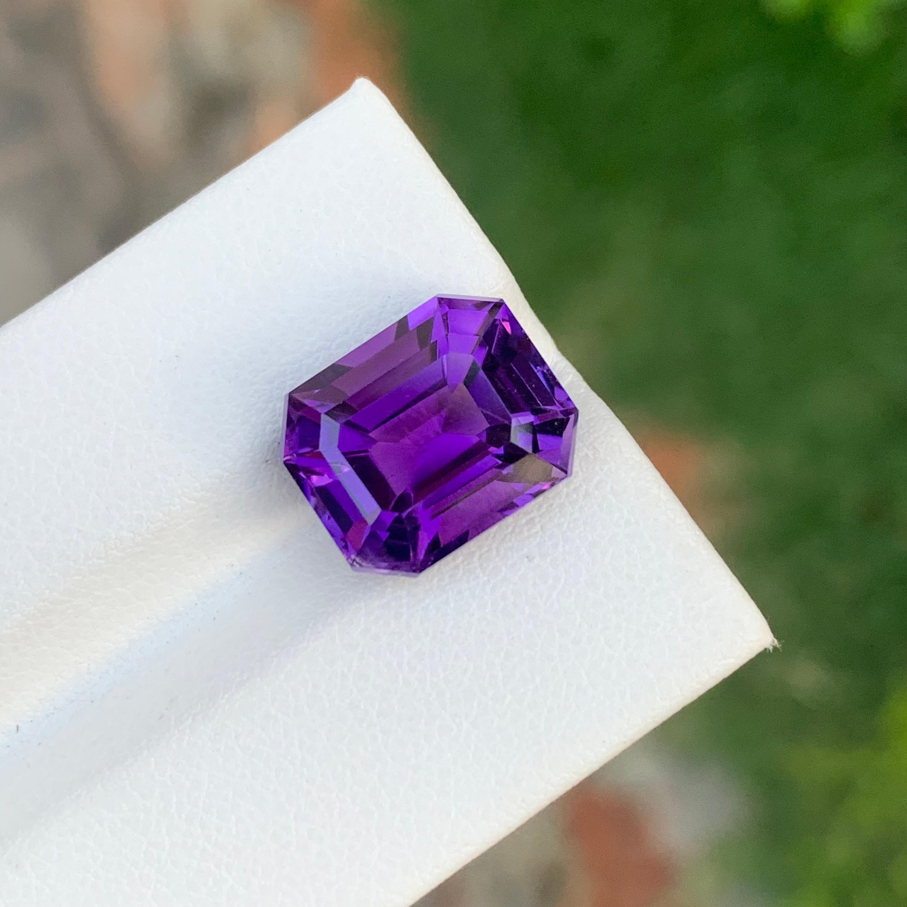 Emerald Cut 7.90 Carat Natural Loose Amethyst Emerald Shape Gem From Brazilian Mine