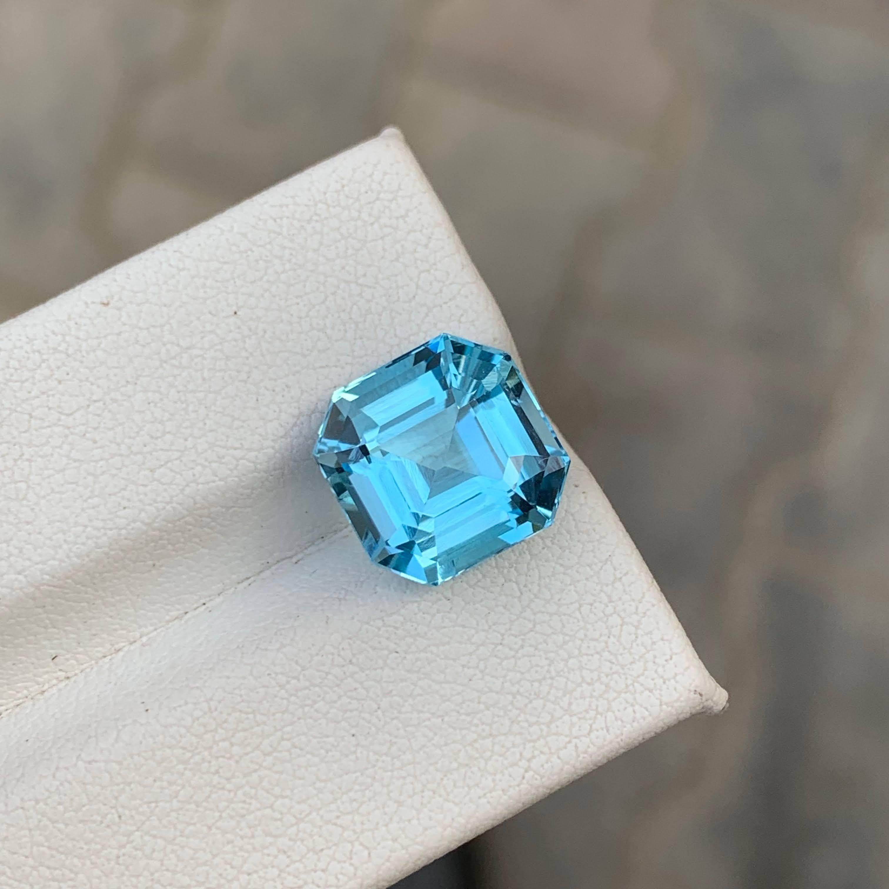 Topacio azul suizo suelto natural de 7,90 quilates Piedra preciosa africana talla Asscher en venta 1
