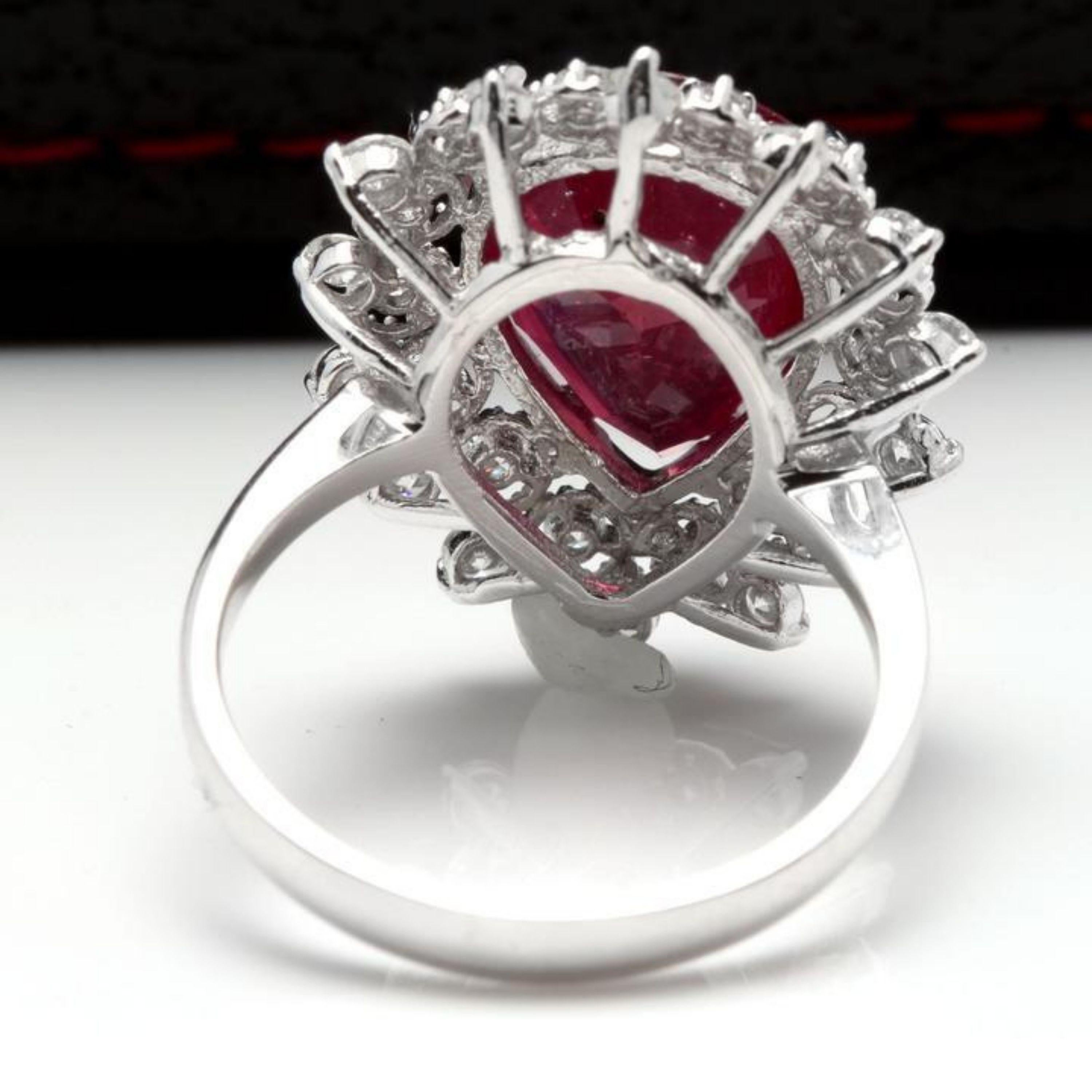 7.90 Carat Impressive Natural Red Ruby and Diamond 14 Karat White Gold Ring In New Condition For Sale In Los Angeles, CA