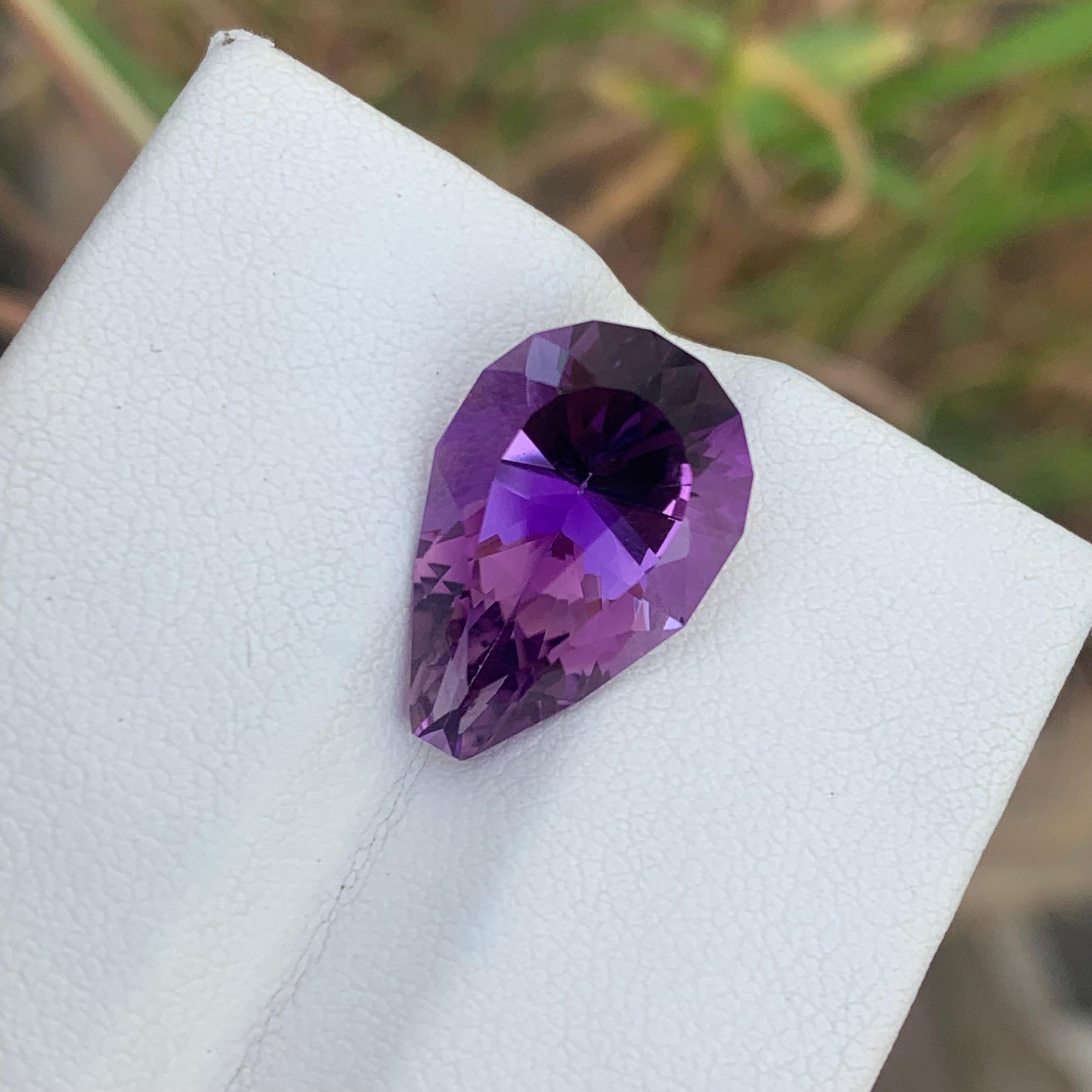Women's or Men's 7.90 Carats Natural Loose Purple Amethyst Pear Shape Gemstone  For Sale