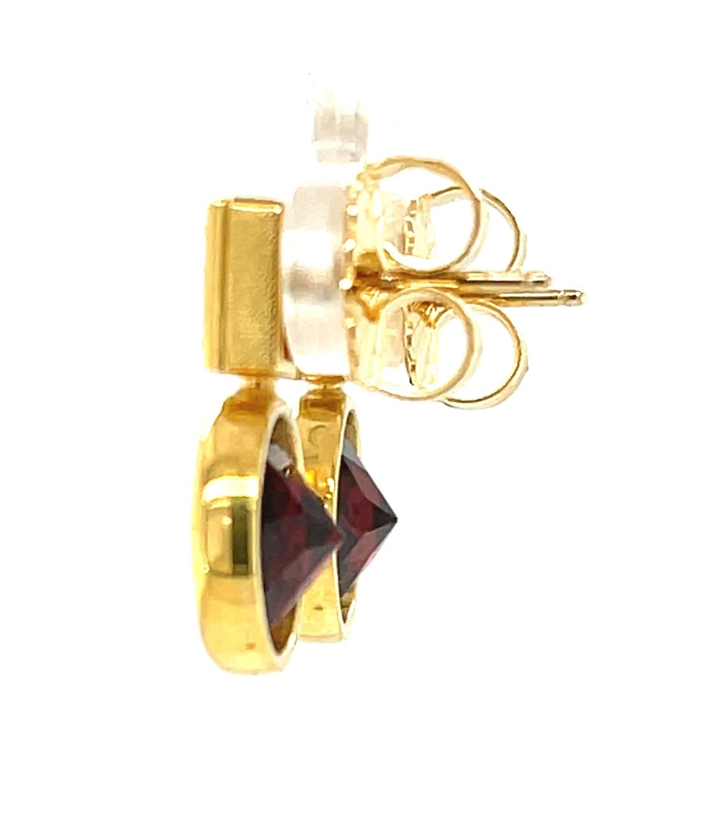Rote Granat- und Diamant-Tropfen-Ohrringe aus 18k Gelbgold, insgesamt 7,90 Karat im Zustand „Neu“ im Angebot in Los Angeles, CA