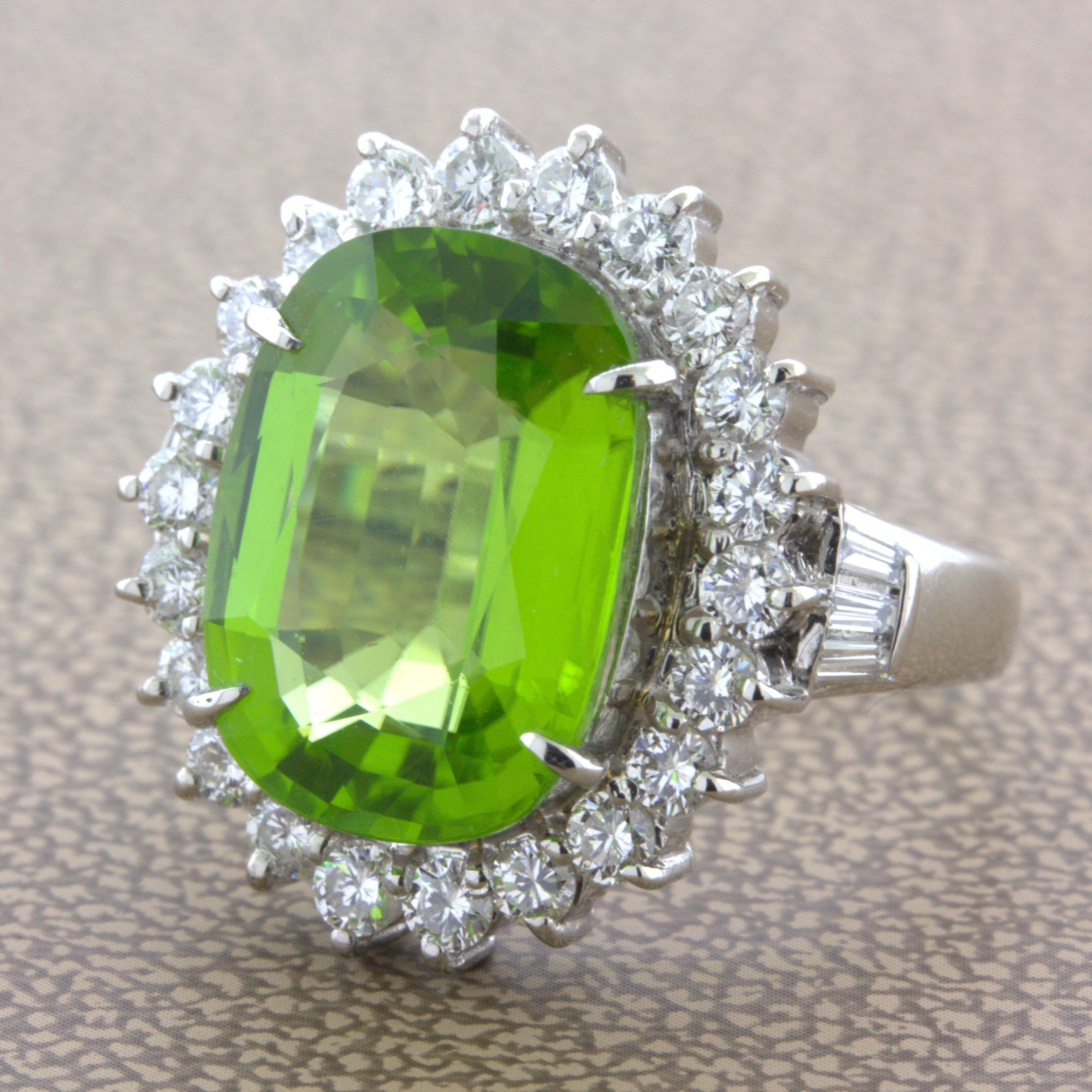 7.92 Carat Peridot Diamond Halo Platinum Ring In New Condition For Sale In Beverly Hills, CA
