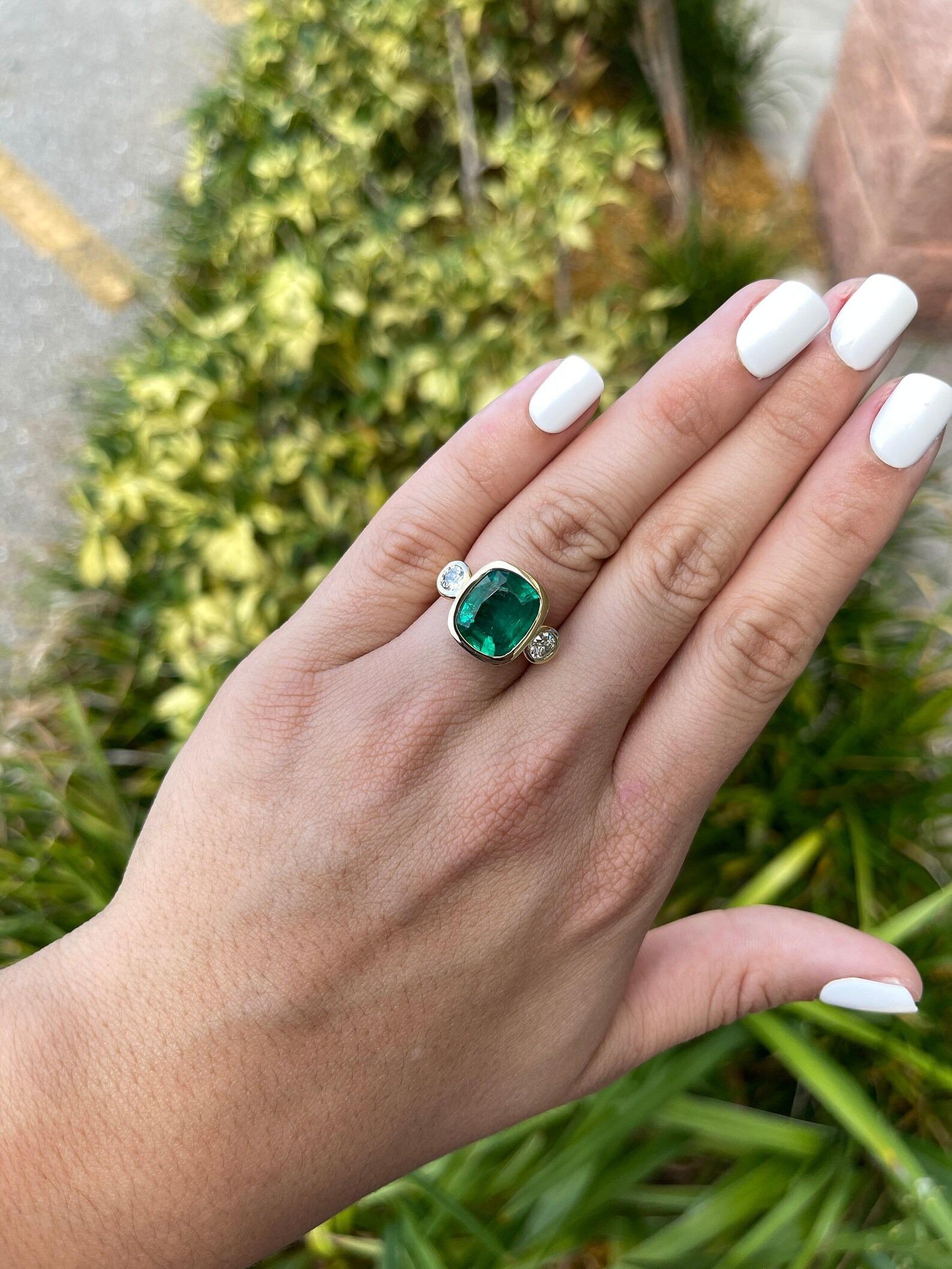 7.92tcw Top Quality AAA Emerald-Cushion Cut & Round Diamond Three Stone Ring 18K In New Condition For Sale In Jupiter, FL