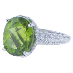 7.93 Carat Oval Peridot Cocktail Ring in 18k White Gold with Palladium