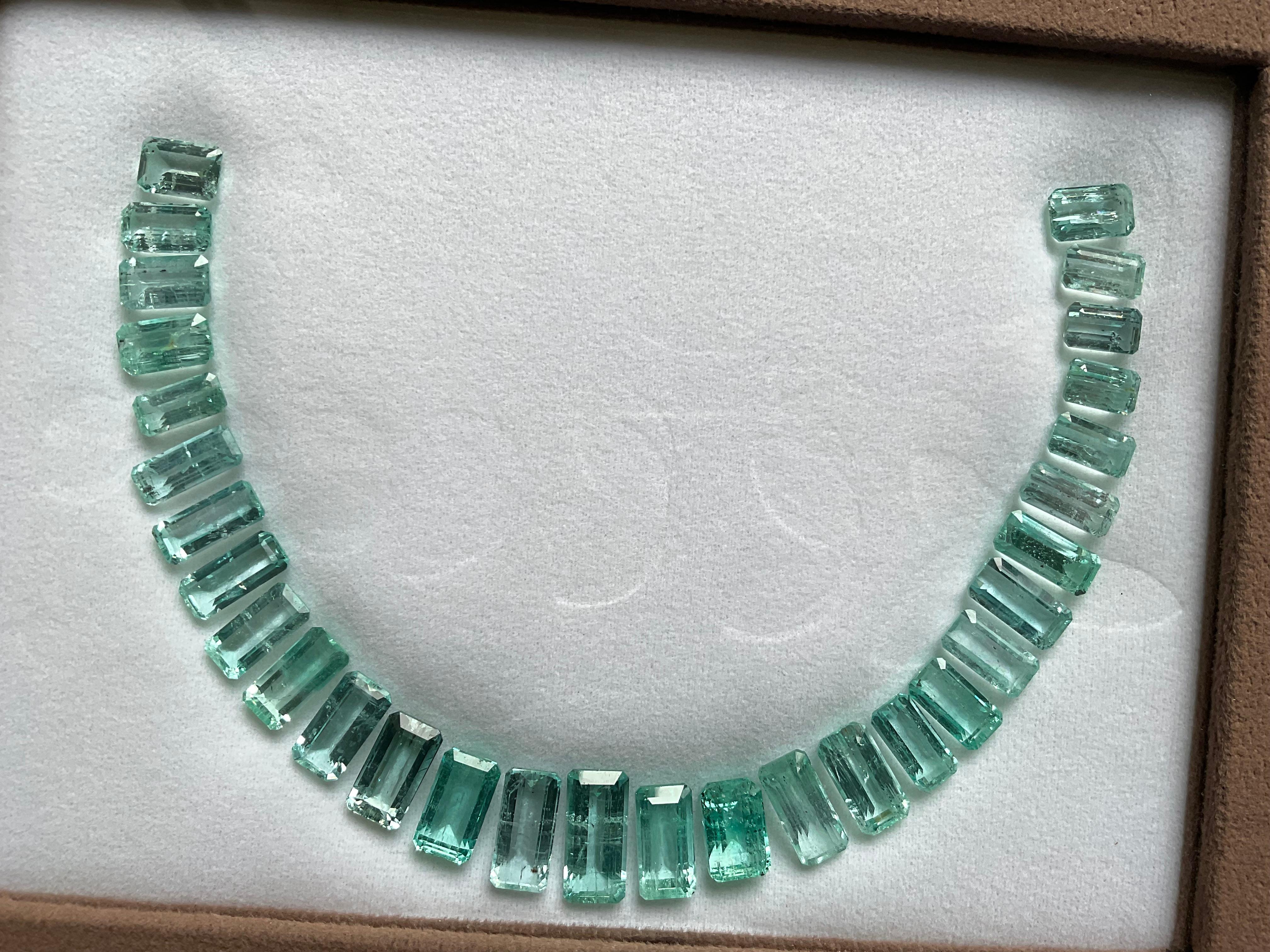 79,34 Karat Nigeria Smaragd Oktagon Schliff Stein Layout Feiner Schmuck Natürlicher Edelstein im Angebot 2