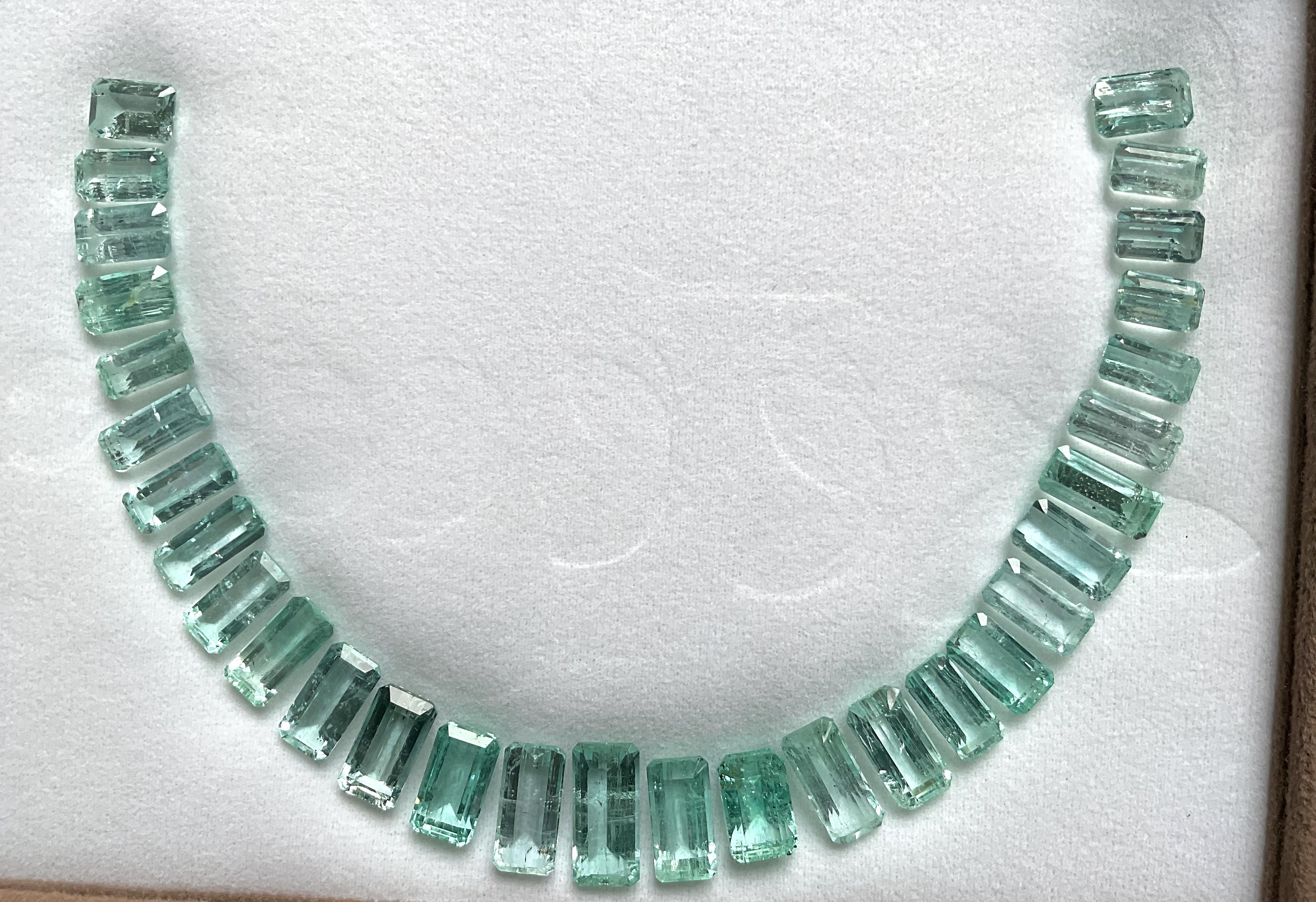 79,34 Karat Nigeria Smaragd Oktagon Schliff Stein Layout Feiner Schmuck Natürlicher Edelstein im Angebot 3