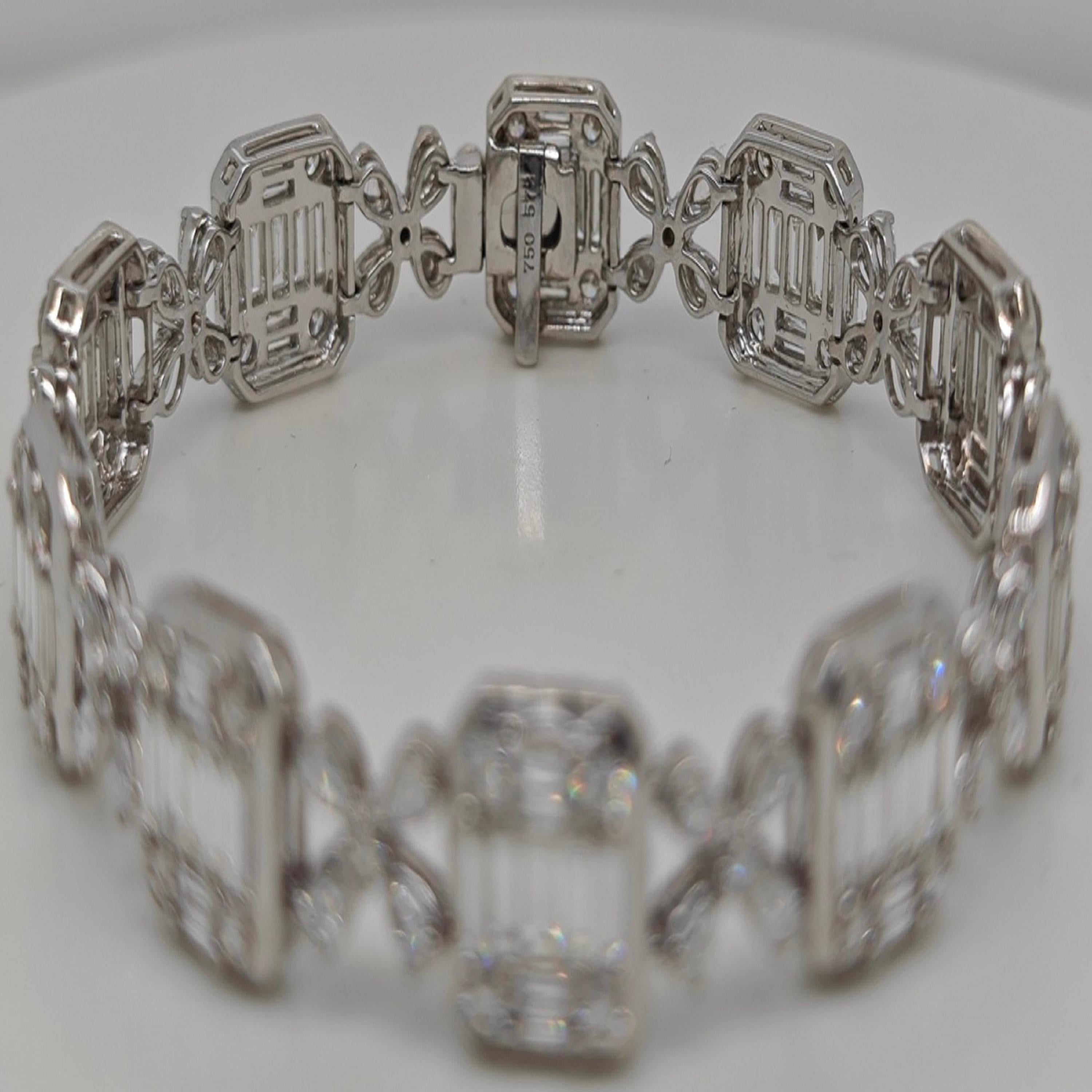 7.94 Carat White Diamond White Gold Bracelet In New Condition For Sale In New York, NY