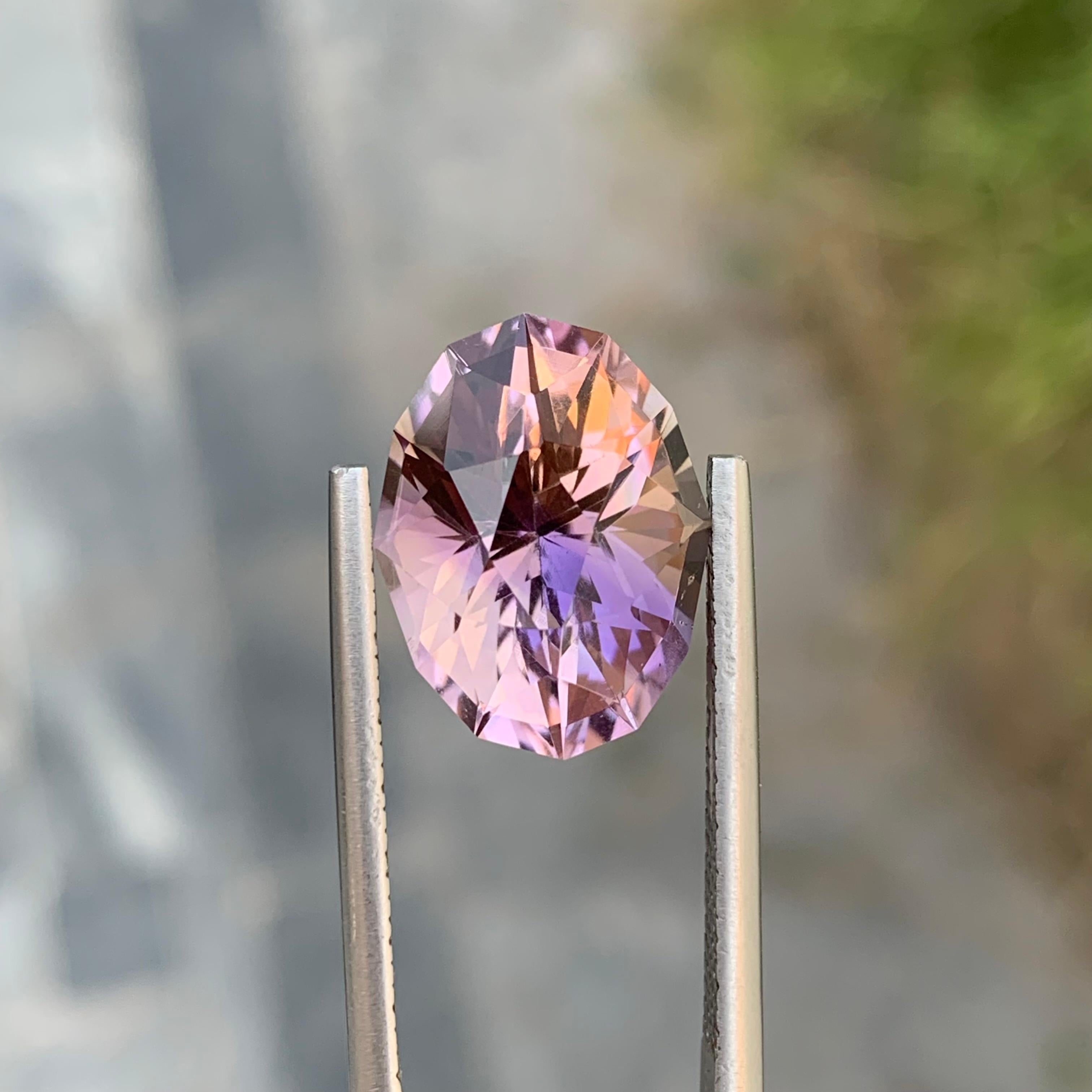 Oval Cut 7.95 Carat Natural Loose Oval Shape Ametrine Gem For Jewellery Making  For Sale